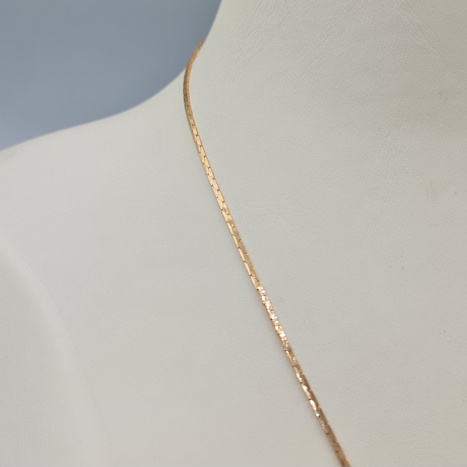 Rose Renk Xuping İnce Yassı Yılan Zincir Kolye 45 cm - Kararmaz