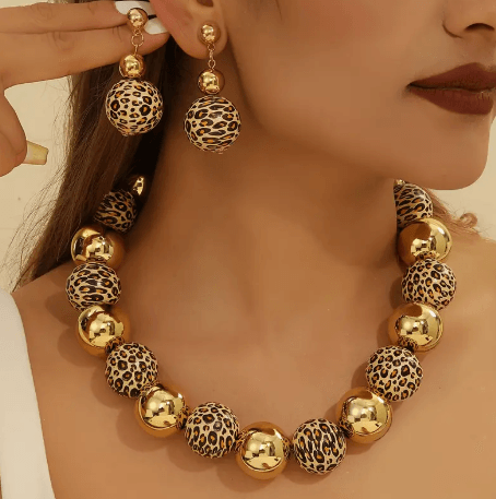 Ahşap Boncuklu Gold-Leopar Kolye Küpe Takı Seti