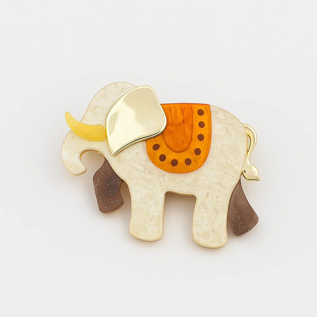 Fil Figürlü Broş