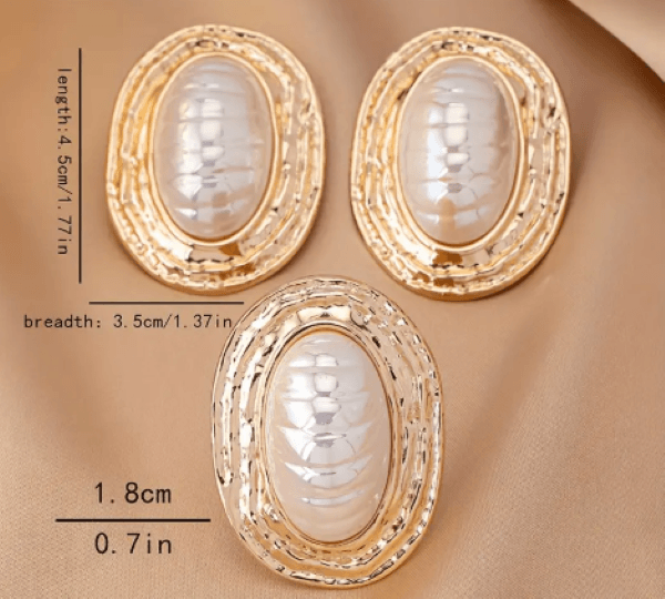 Beyaz Mine Taşlı Gold Renkli Oval Takı Seti – Küpe & Yüzük Kombini