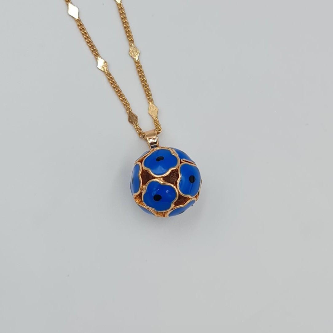 Mavi Çiçek Detaylı Kolye Ucu – Rose Renk Xuping, Mine Kaplama, Yuvarlak Model (2,1 x 1,4 cm)