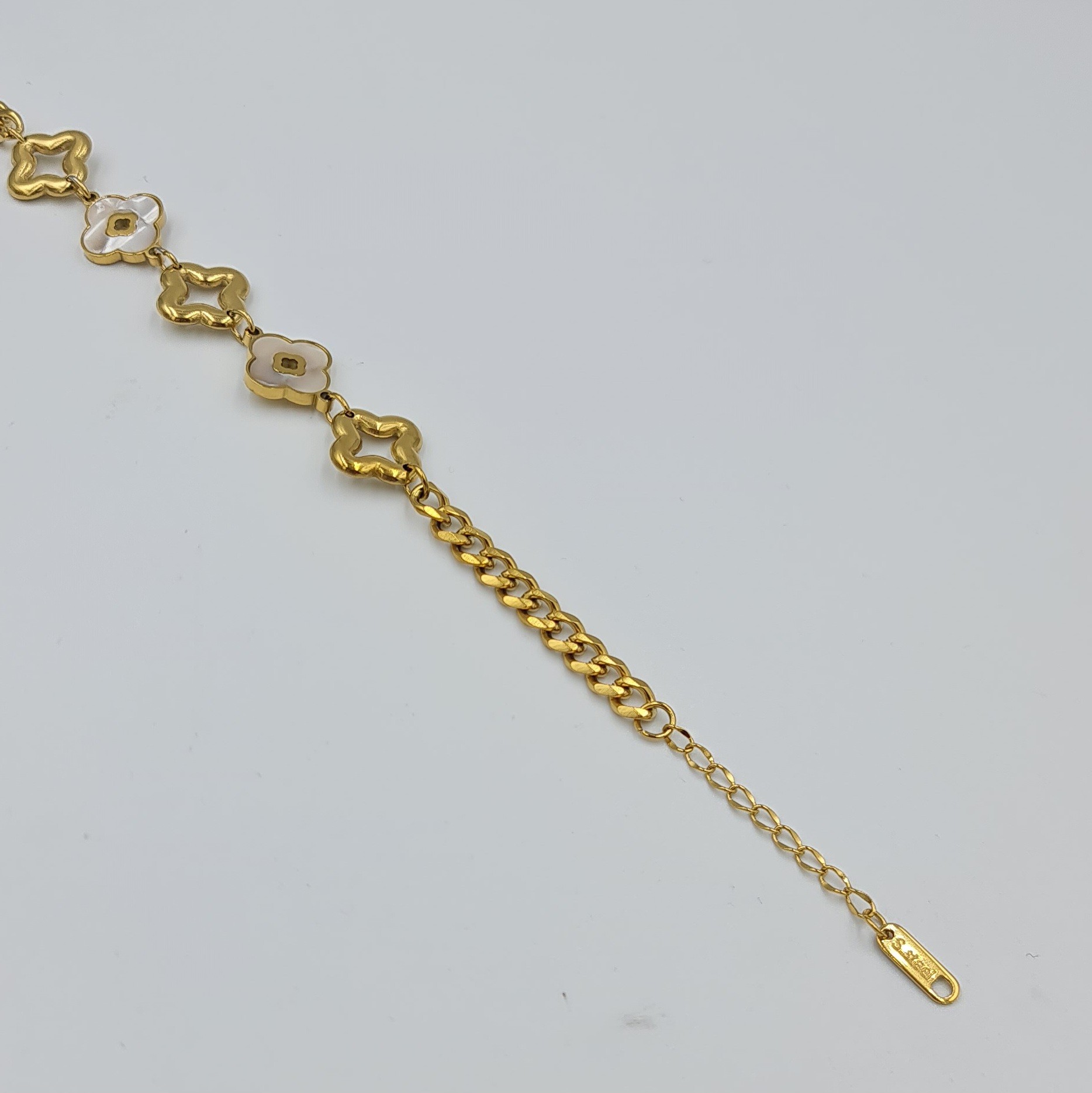 Gold Renk Çelik Çiçek Motifli Bileklik – Ayarlanabilir, 18+4,5 cm