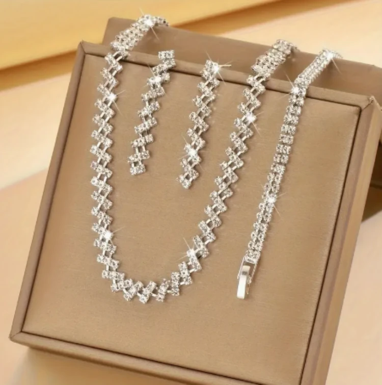 Zirkon Taşlı Gelin Düğün Ve Davet Seti (Kolye, Küpe, Bileklik)