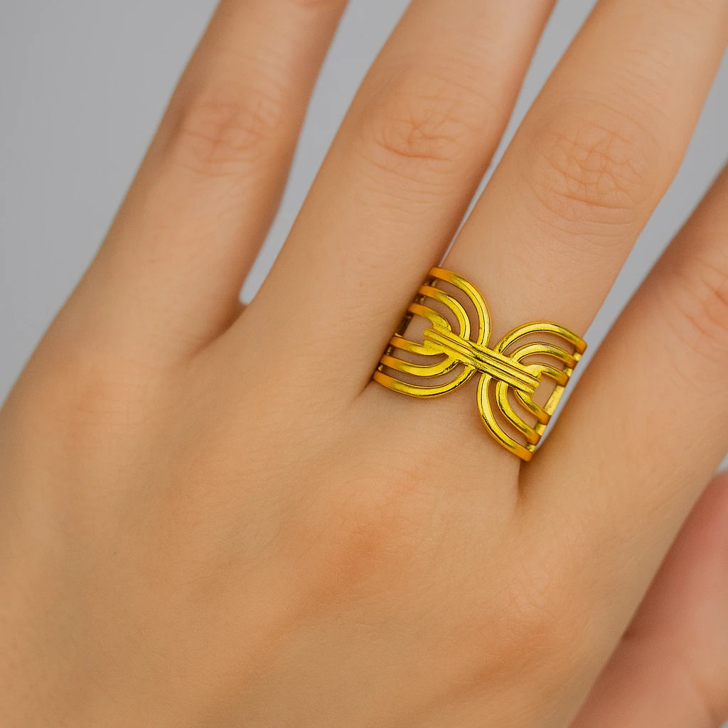 Altın Renkli Geometrik Örgü Tasarımlı Ayarlanabilir Çelik Yüzük