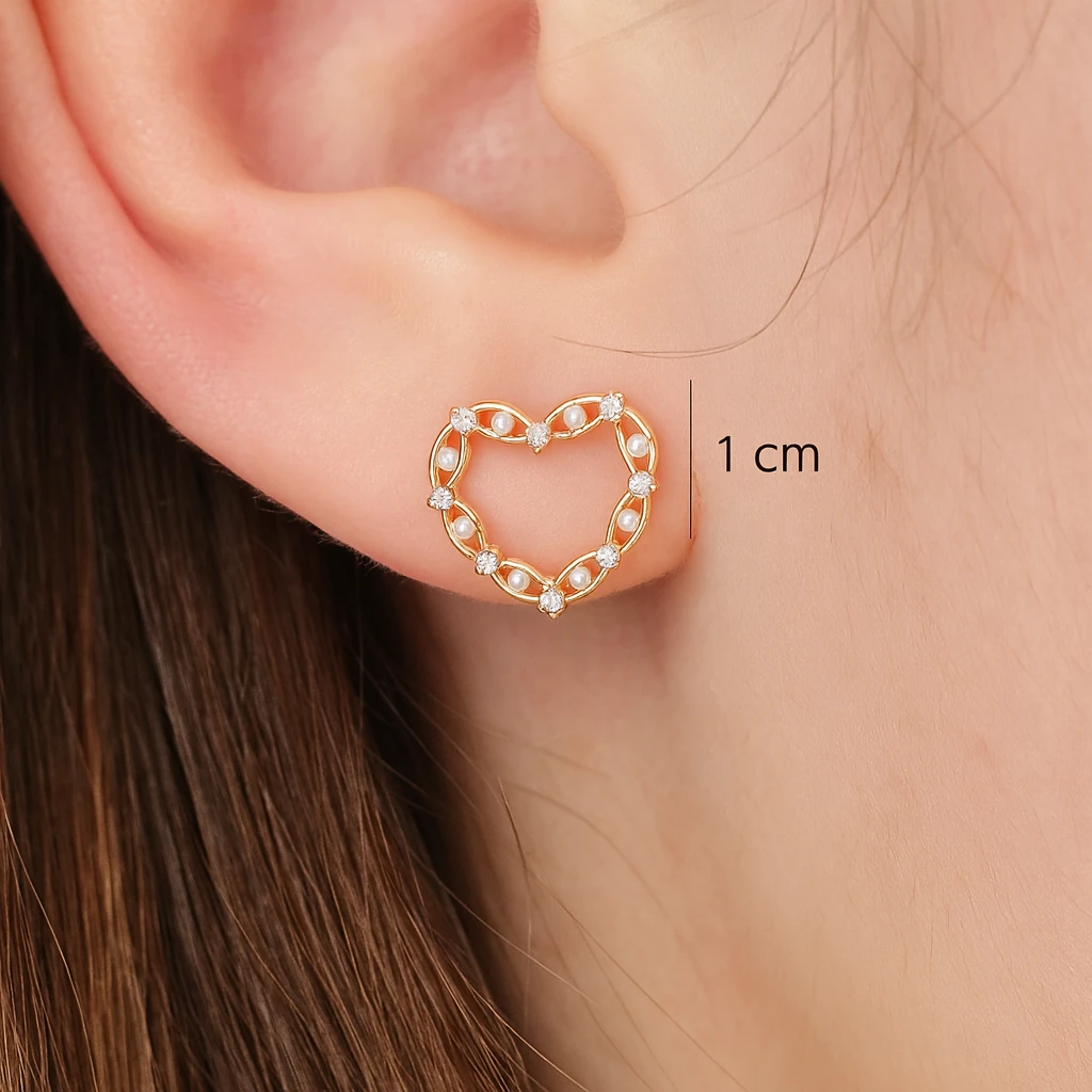 İnci Detaylı Kalp Form Küpe – Mini Zarafet Serisi