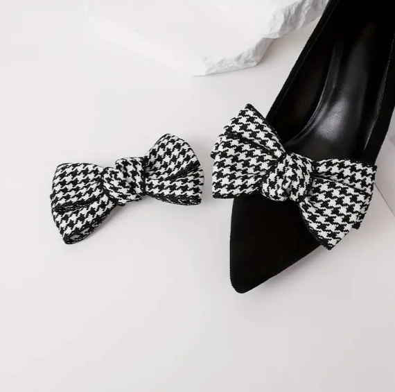 2 Adet Şık Kazayağı Fiyonk Model Ayakkabı Klipsleri/Tokası Çıkabilir