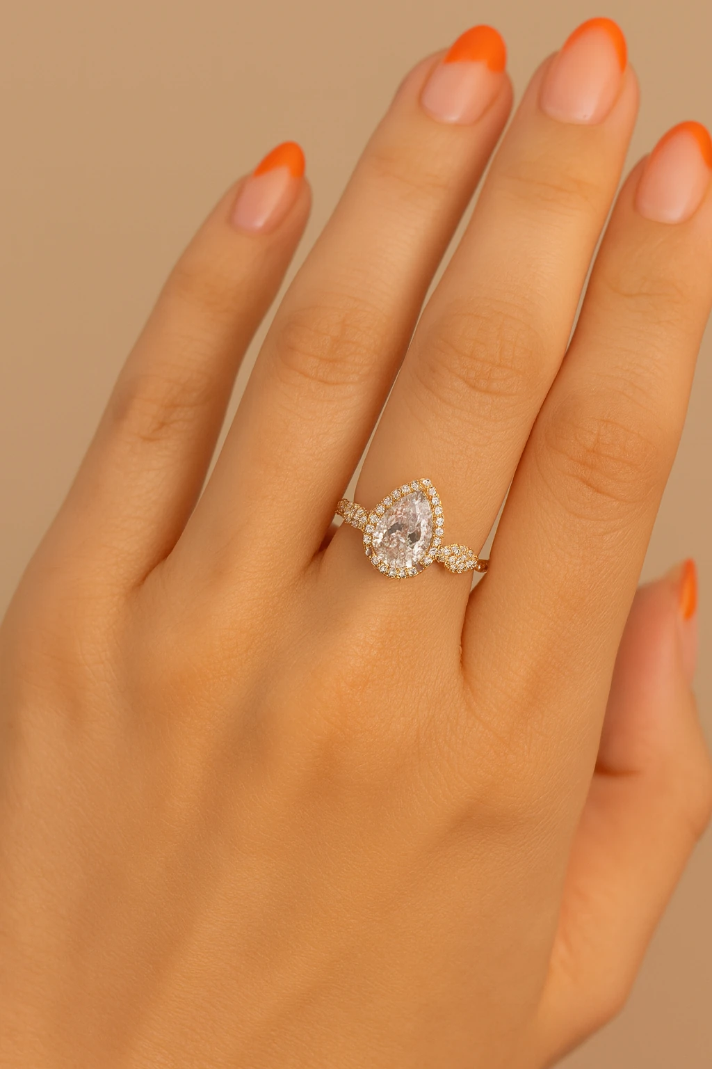 Kadın Damla Model Zirkon Taşlı Baget Yüzük Rose