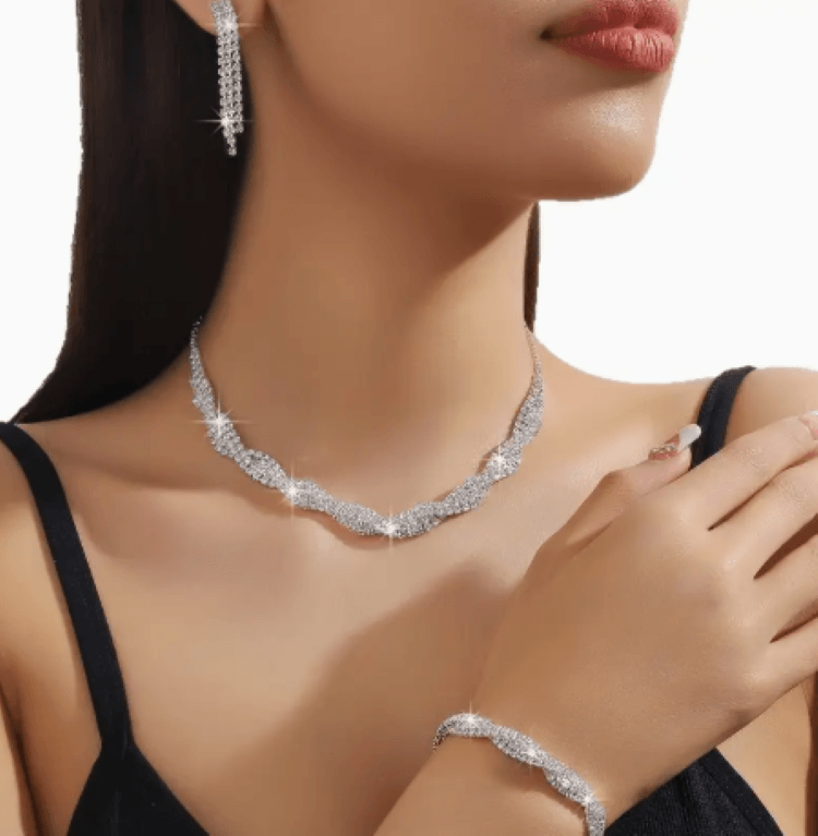 Zirkon Taşlı Dalgalı Tasarım Düğün & Davet Takı Seti (Kolye, Küpe, Bileklik)