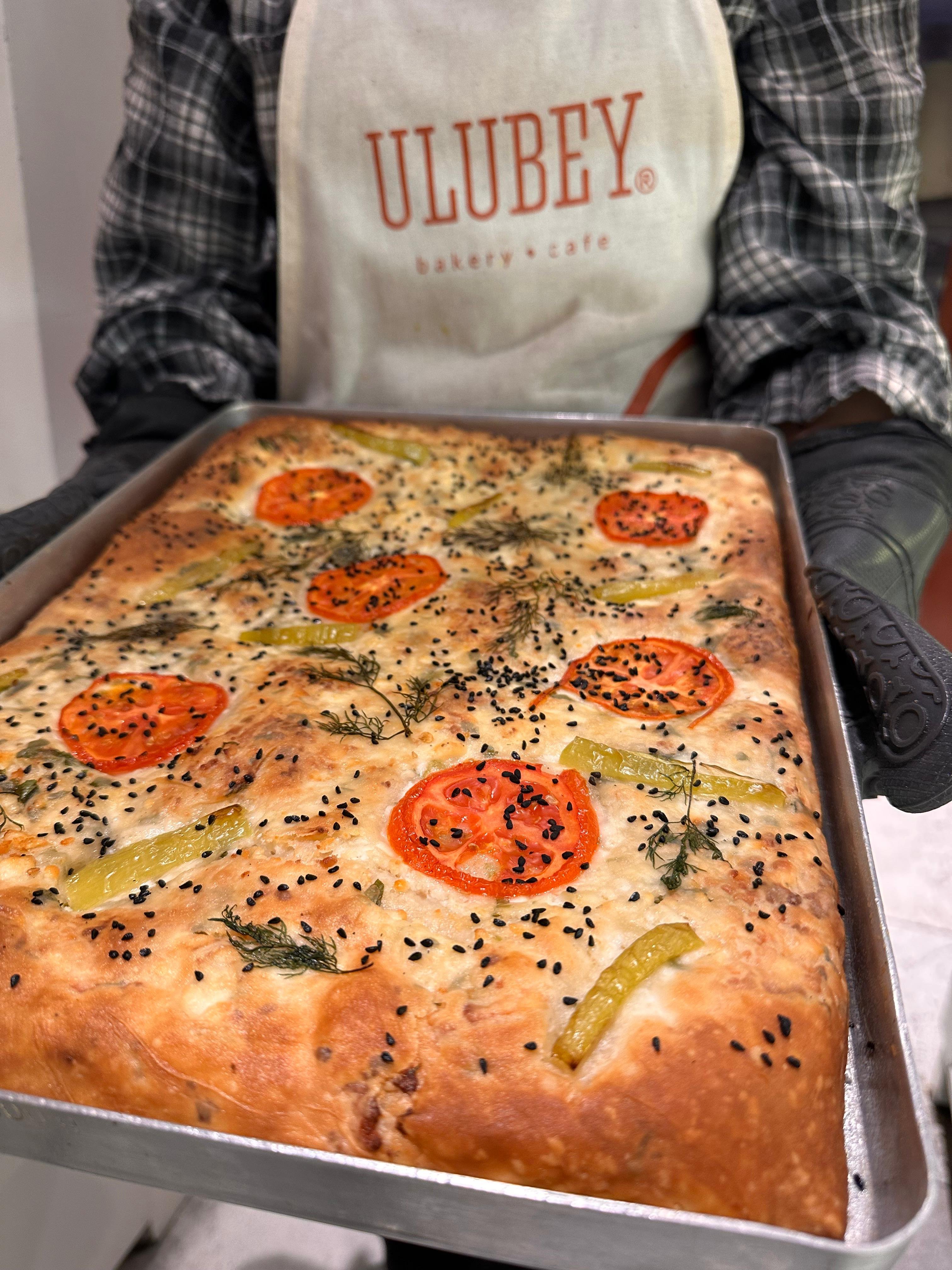 Peynirli Katmer Börek