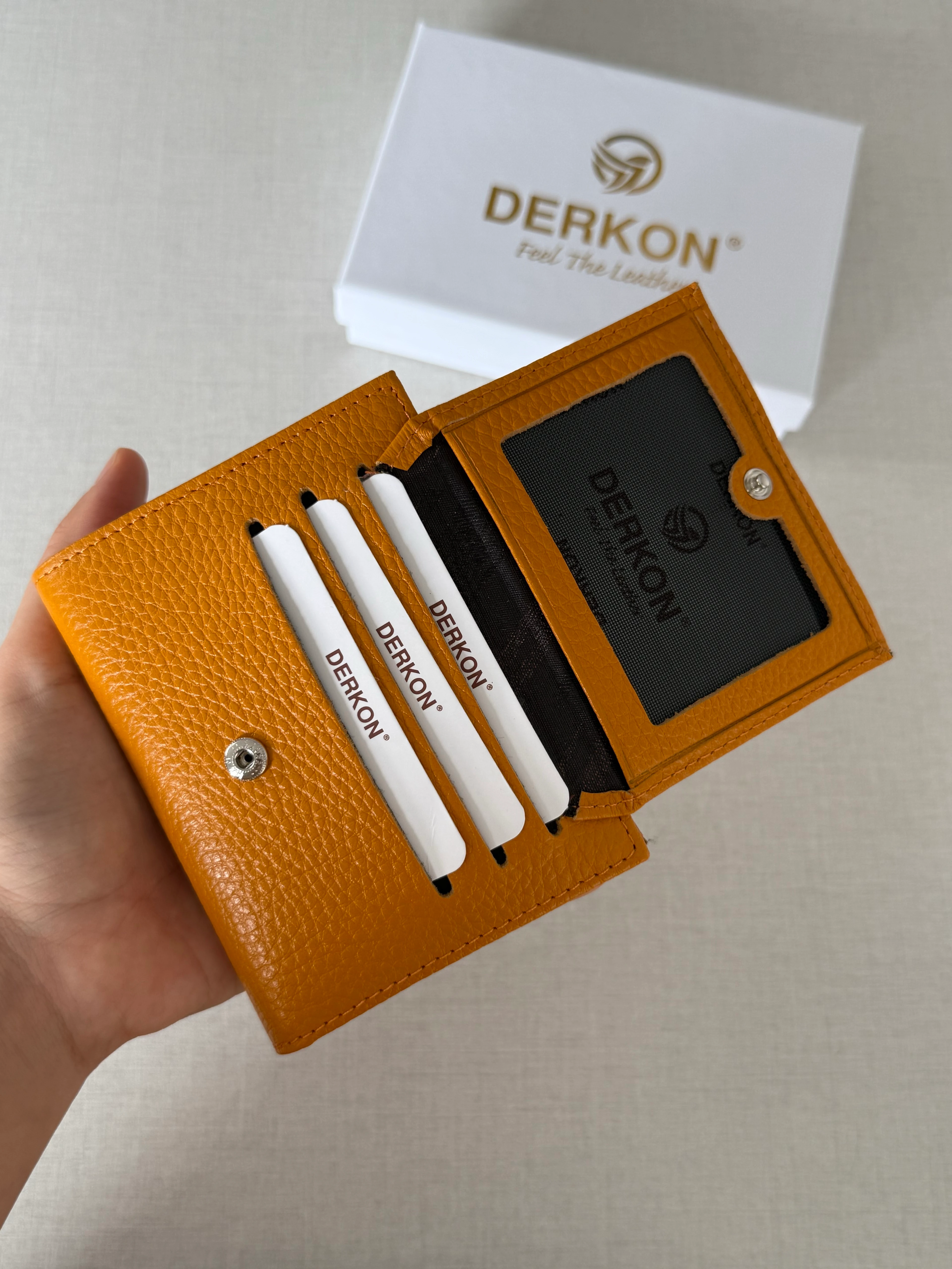 Her Çantaya Sığabilecek Ufak Bol Kartlık Bölmeli Hakiki Deri Bayan Cüzdanı Yuhan Model - SARI