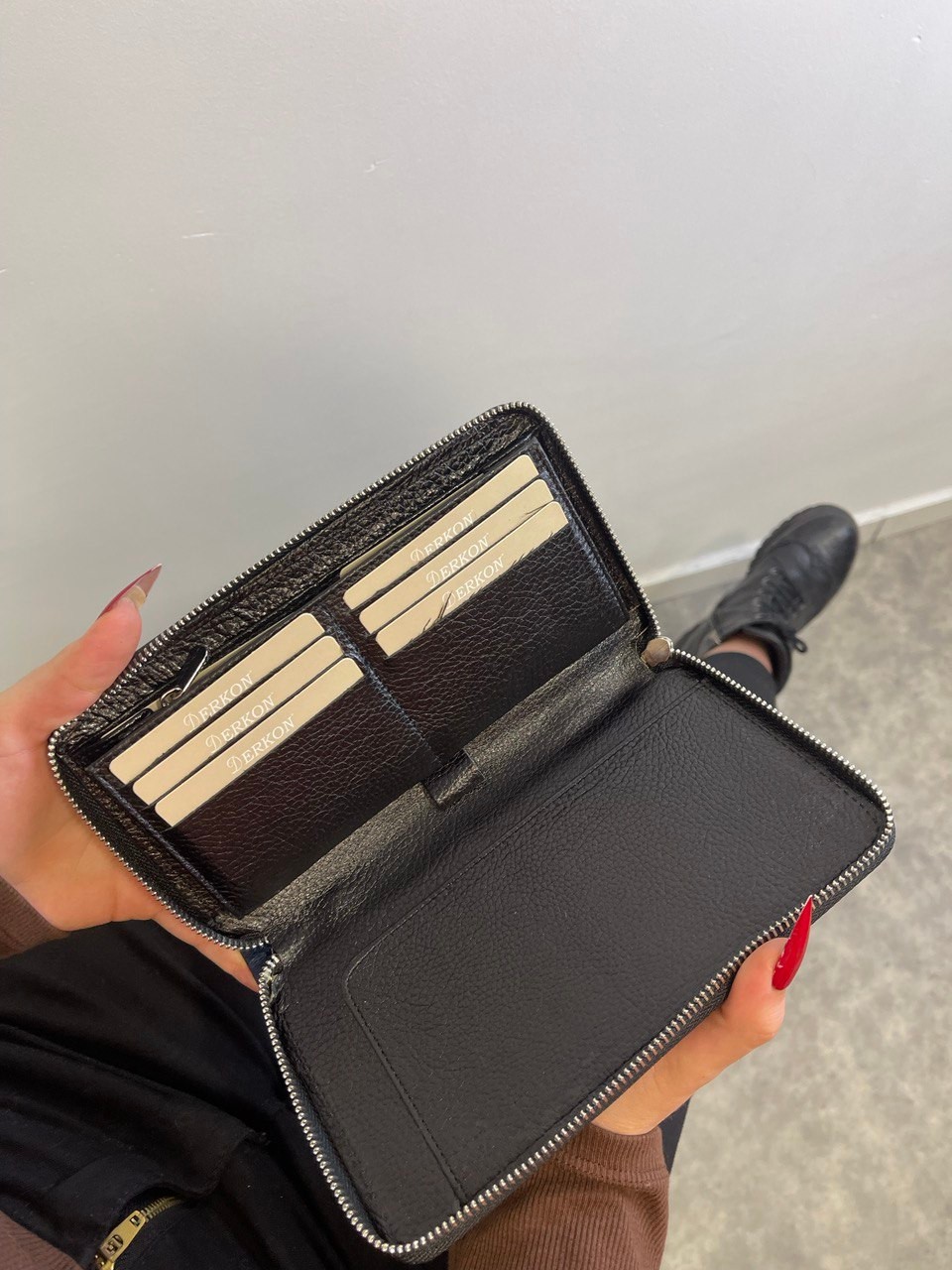 Hakiki Deri Telefon ve Kalem Bölmeli Unisex Deri Cüzdan
