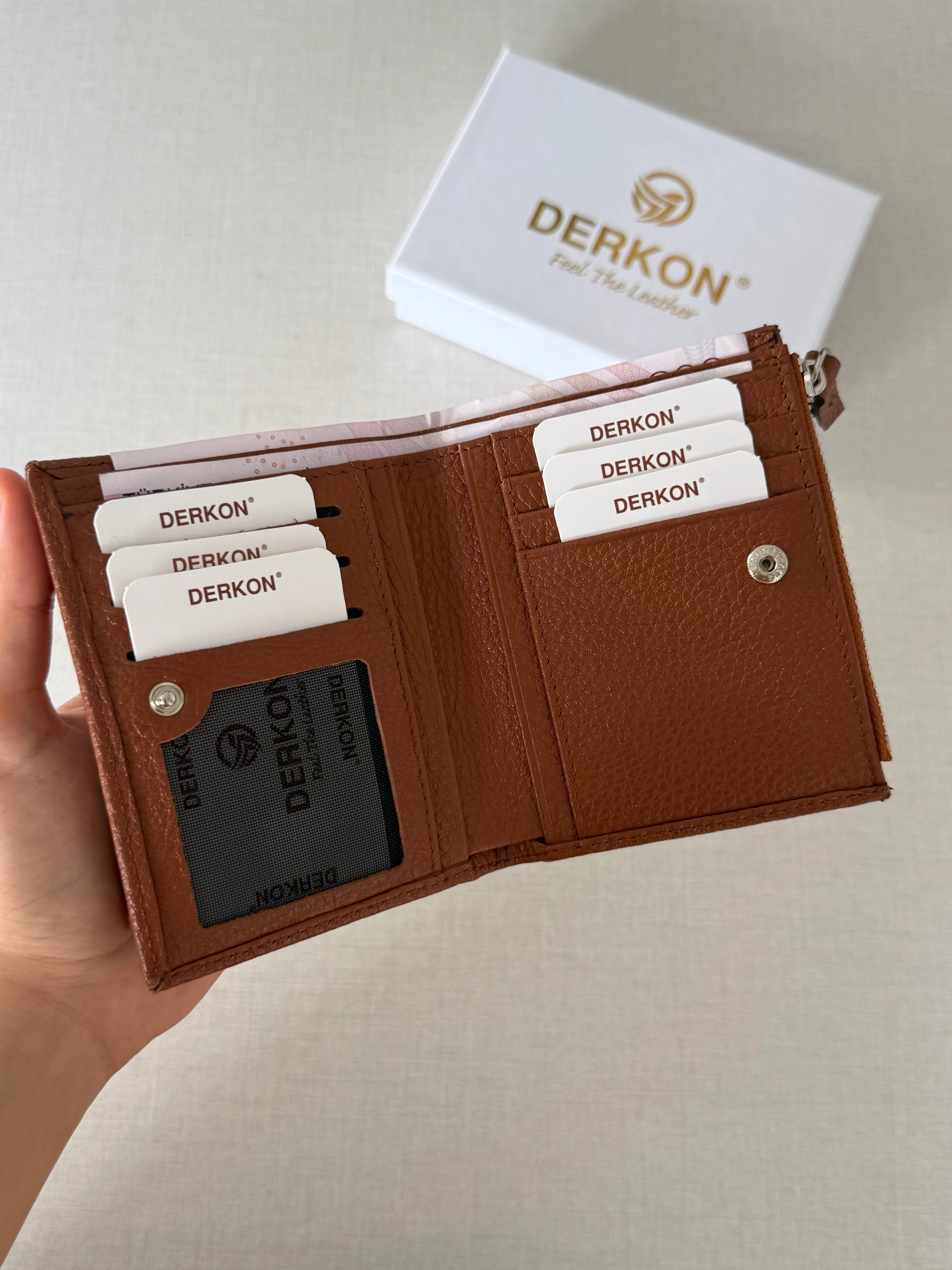 Her Çantaya Sığabilecek Ufak Bol Kartlık Bölmeli Hakiki Deri Bayan Cüzdanı Yuhan Model - TABA