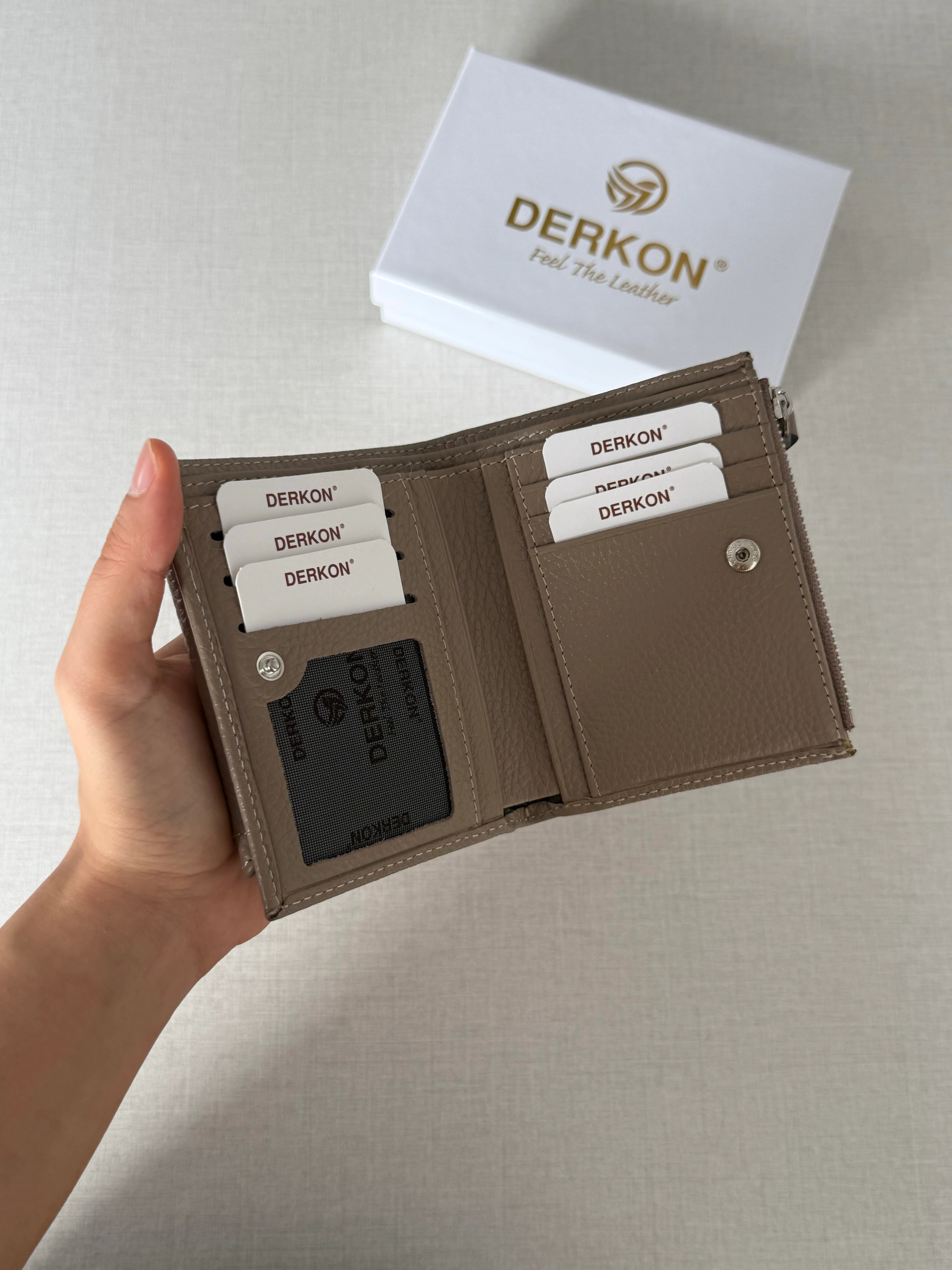 Her Çantaya Sığabilecek Ufak Bol Kartlık Bölmeli Hakiki Deri Bayan Cüzdanı Yuhan Model - VİZON