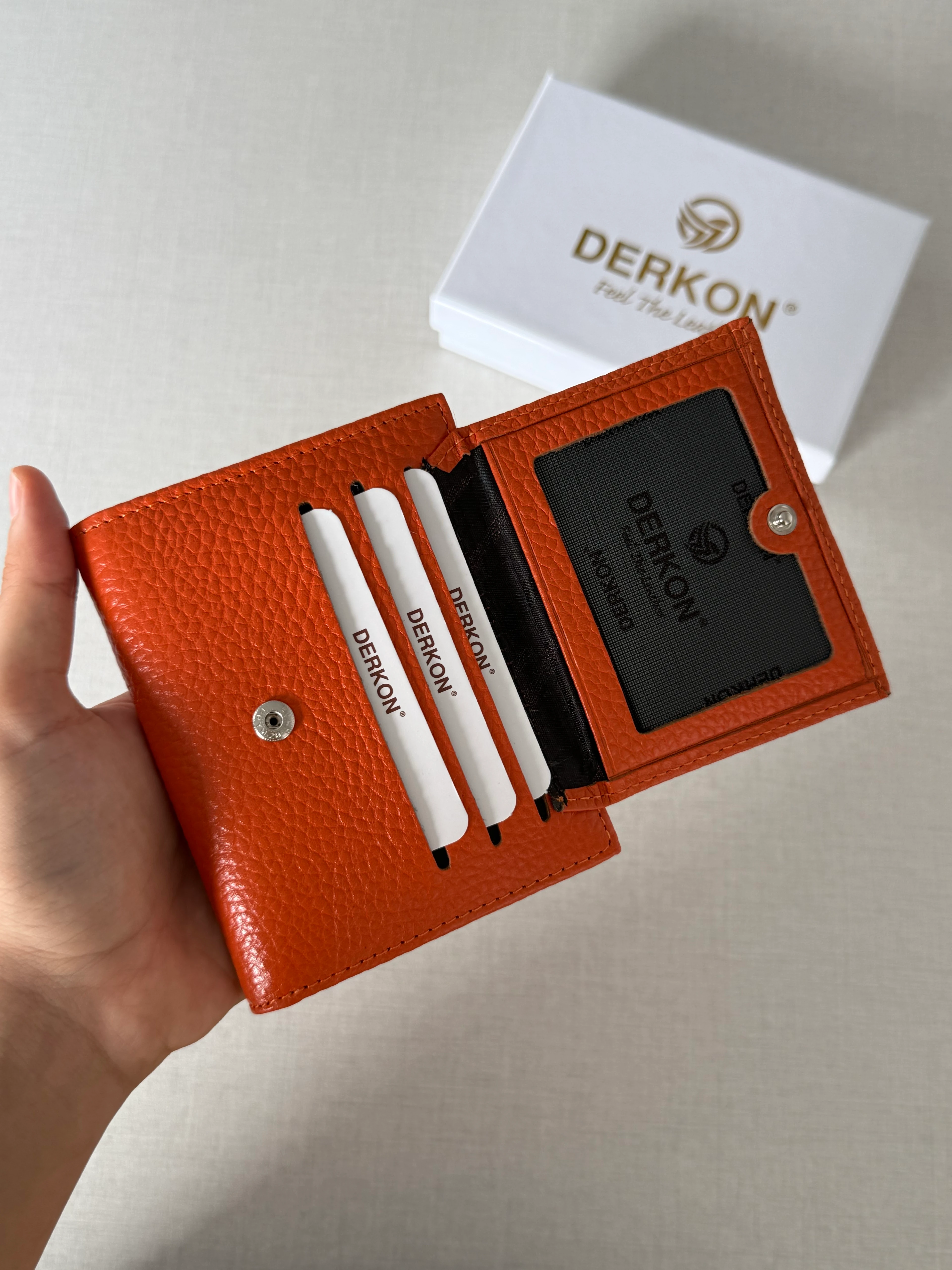 Her Çantaya Sığabilecek Ufak Bol Kartlık Bölmeli Hakiki Deri Bayan Cüzdanı Yuhan Model - TURUNCU