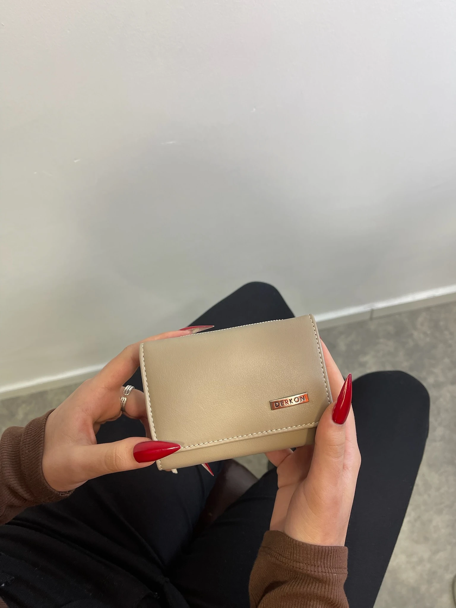 Her Çantaya Sığabilecek Ufak Kullanışlı Hakiki Deri Bayan Cüzdanı - vizon