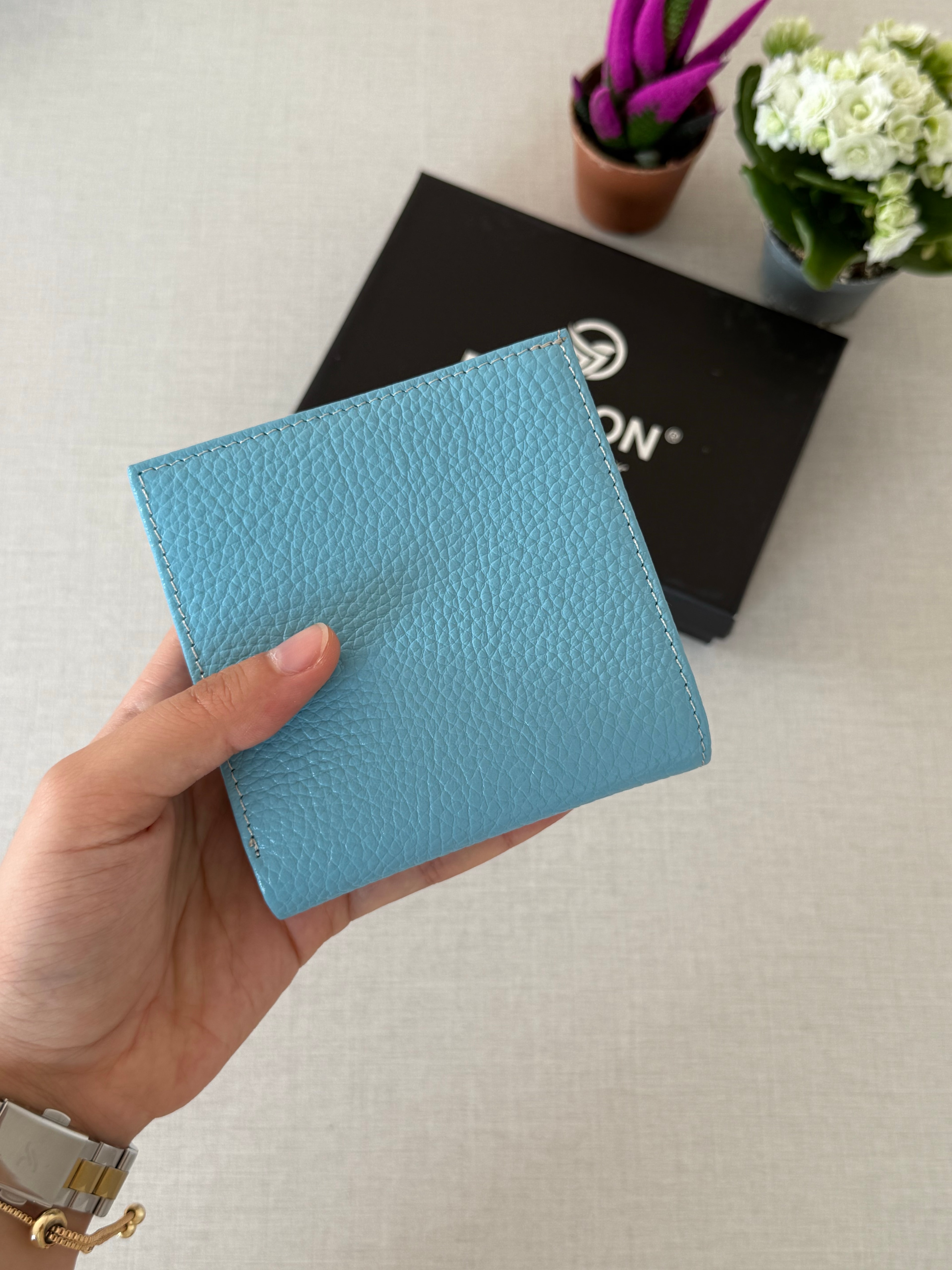 Her Çantaya Sığabilecek Ölçüde Hakiki Deri Juno Model Kadın Cüzdanı - BEBE MAVİSİ
