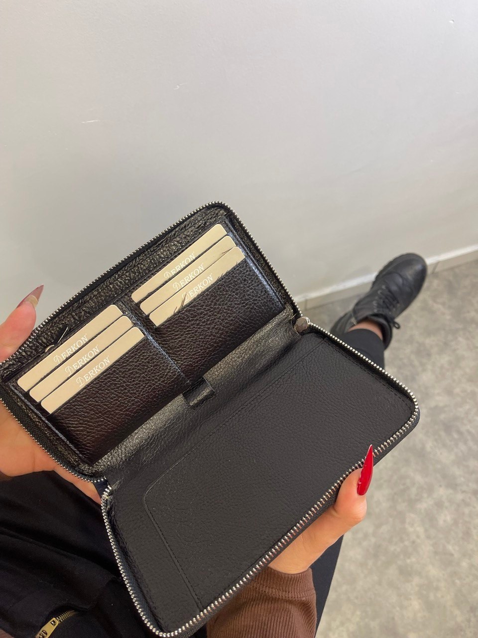 Hakiki Deri Telefon ve Kalem Bölmeli Unisex Deri Cüzdan