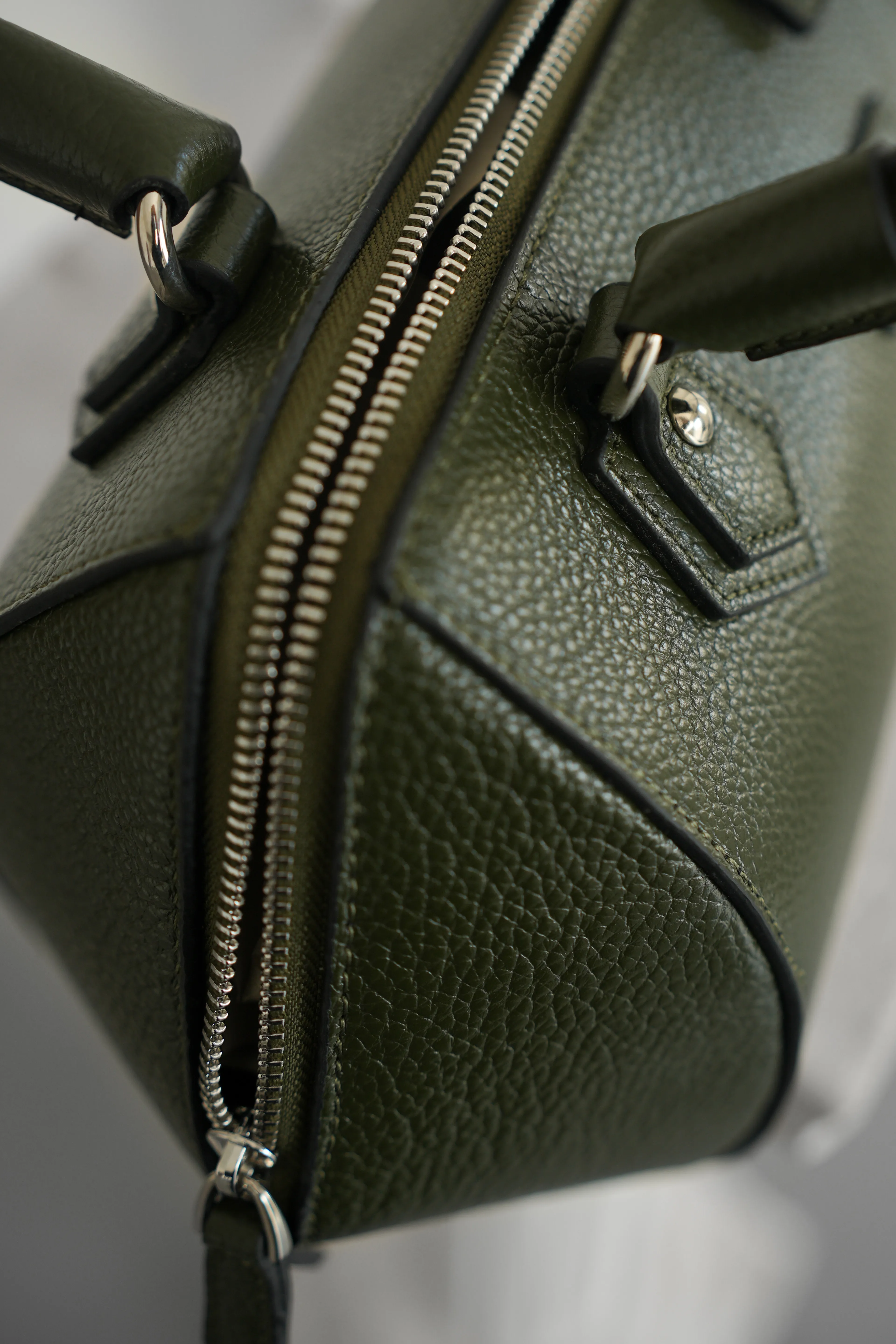 Hakiki Deri Rosely Model Kadın Çantası - YEŞİL