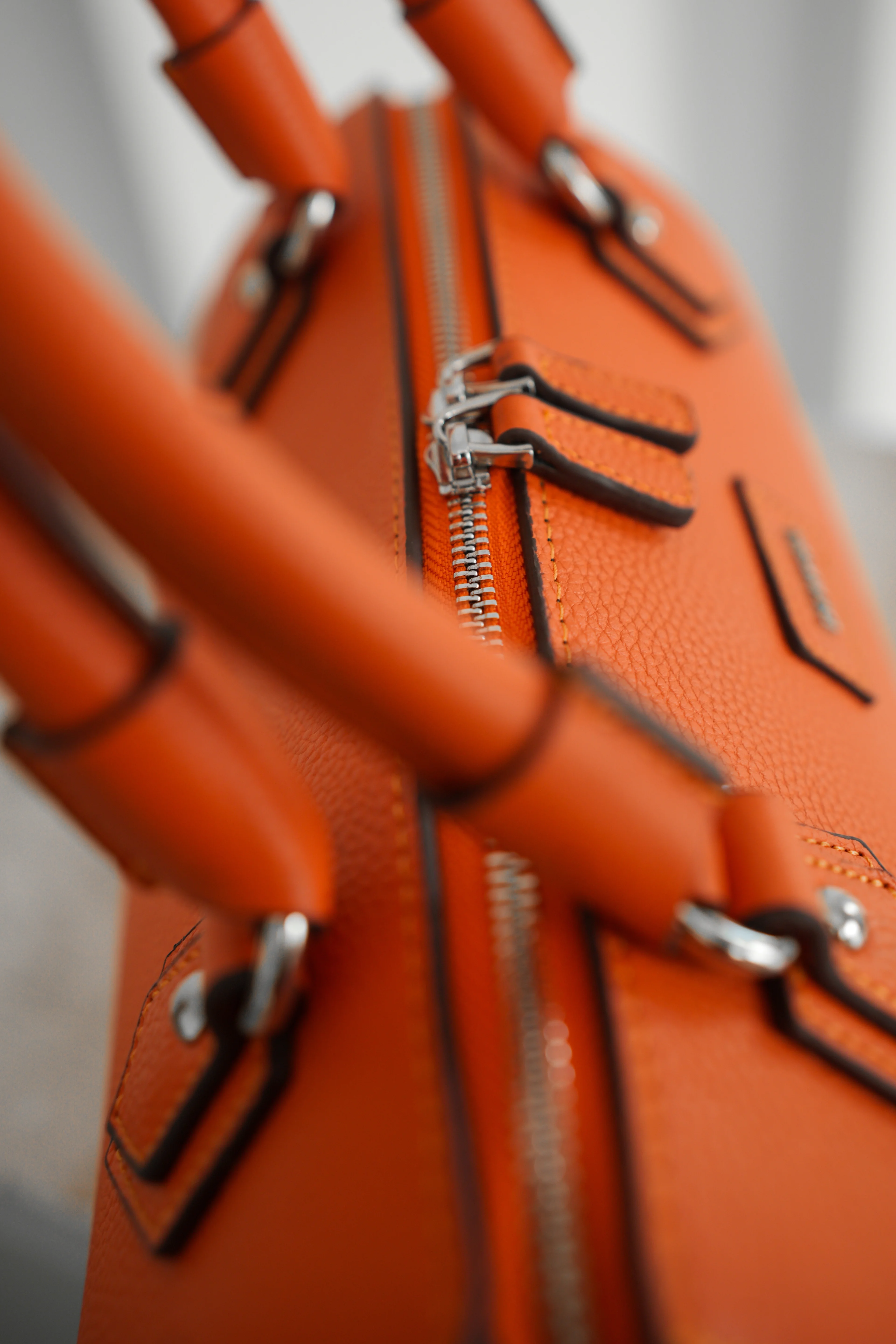 Hakiki Deri Rosely Model Kadın Çantası - TURUNCU