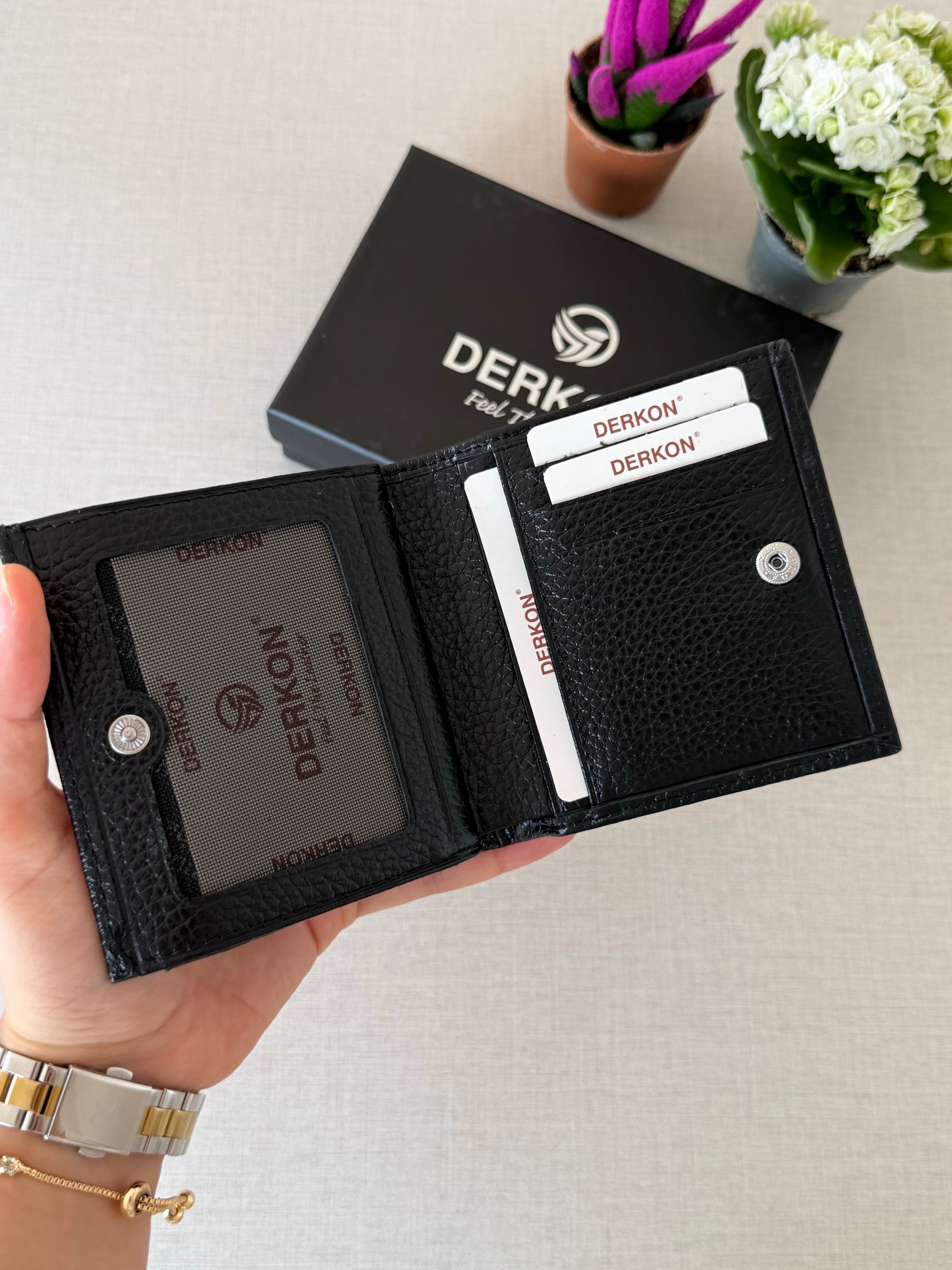 Her Çantaya Sığabilecek Ölçüde Hakiki Deri Juno Model Kadın Cüzdanı