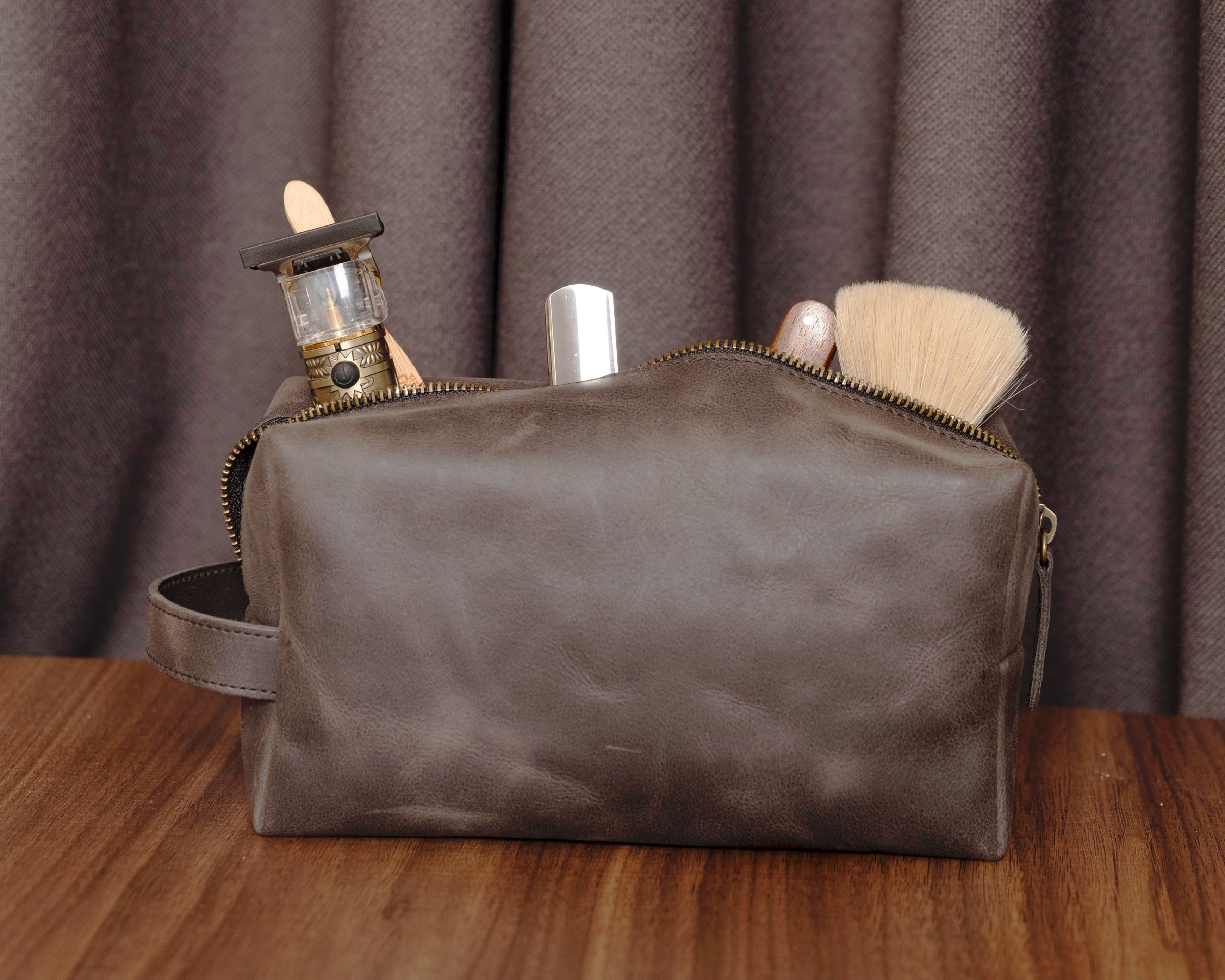 Genuine Leather Makeup - Travel Bag Galactic - 19x6,5x6,5