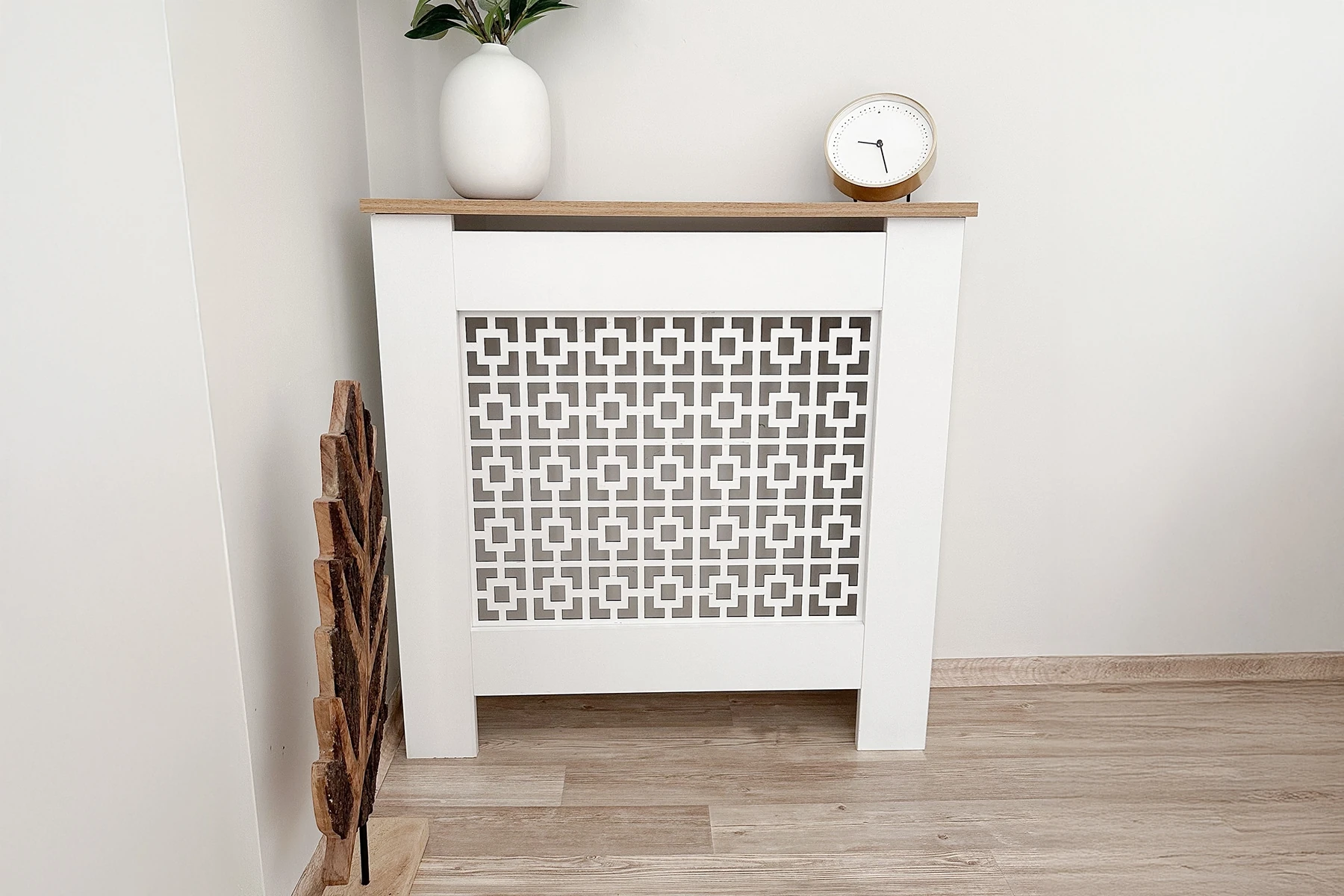 Yona, Lazer Desen Model 1 Petek Kaplama, Petek Önü Dresuar Kaplama, Kalorifer Petek Önü Kapatma, Petek Önü Seperatör