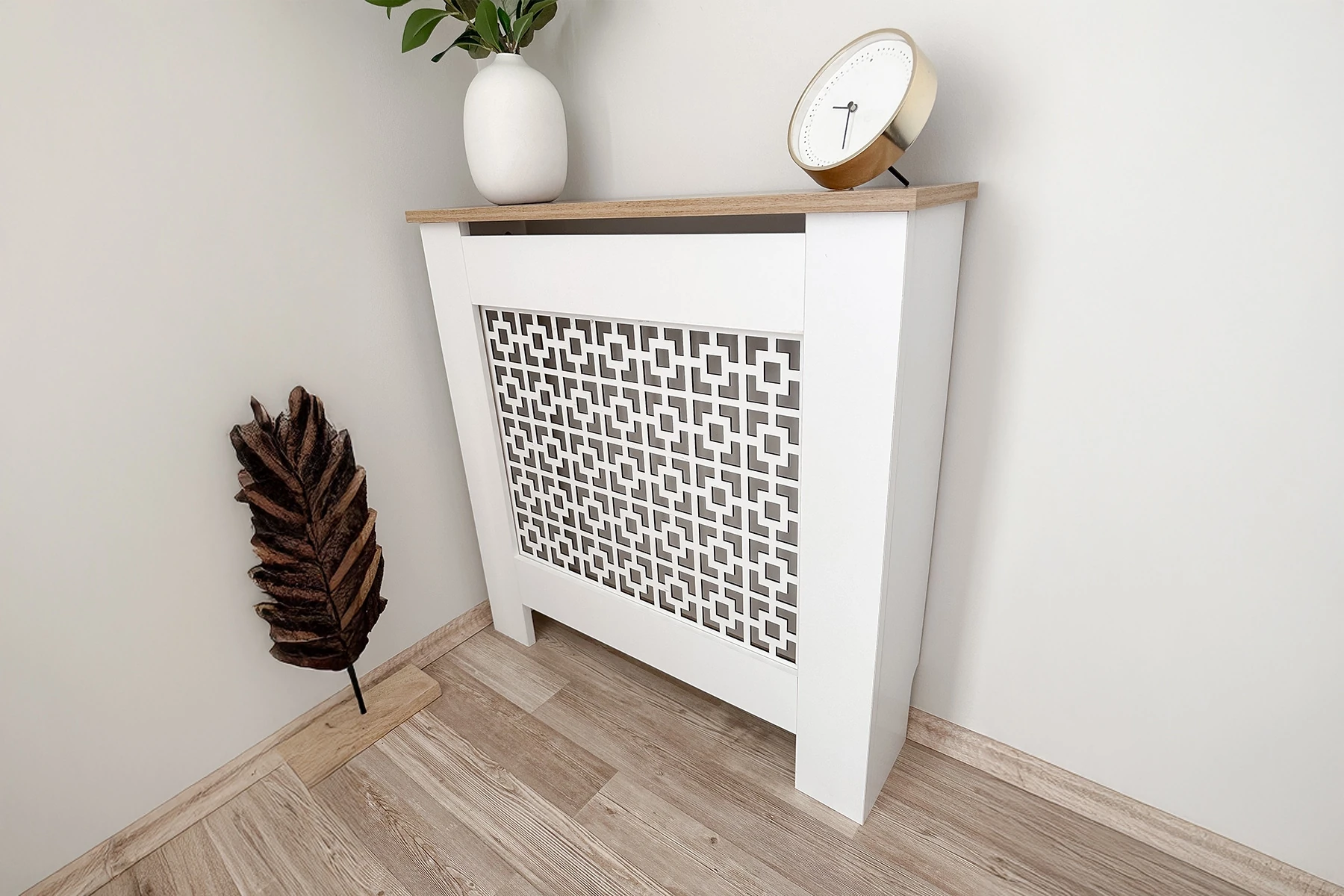 Yona, Lazer Desen Model 1 Petek Kaplama, Petek Önü Dresuar Kaplama, Kalorifer Petek Önü Kapatma, Petek Önü Seperatör