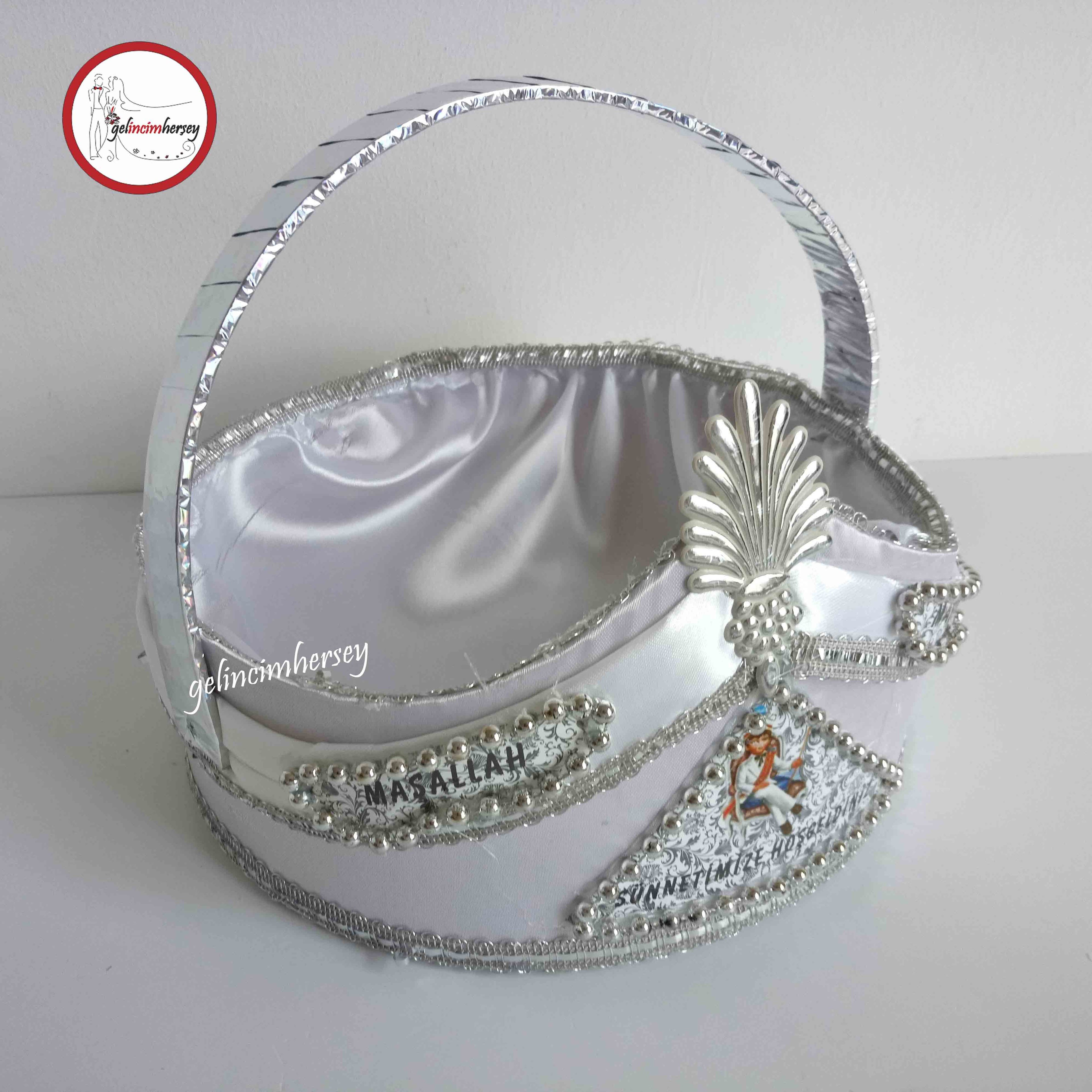 Gelincimherşey Beyaz Hediyelik Sünnet Şapka Şeklinde Süslemeli Sepet - Gümüş