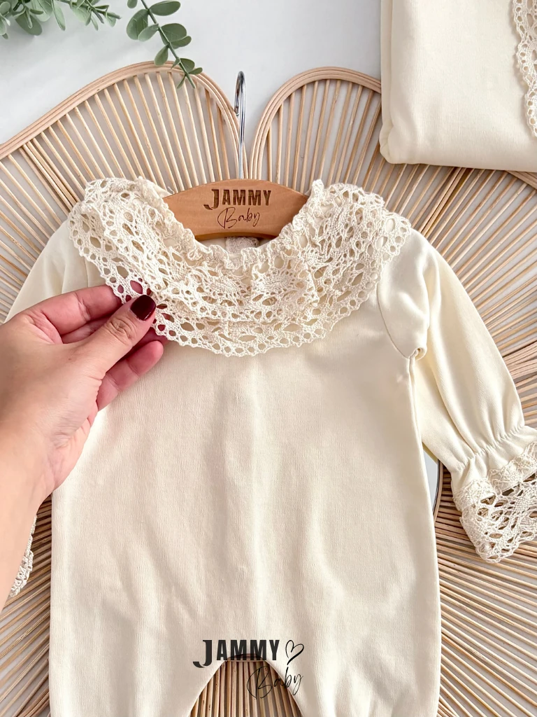 Elisa Dantel Detay Laura Şapkalı Tulum / Battaniye Set-KREM