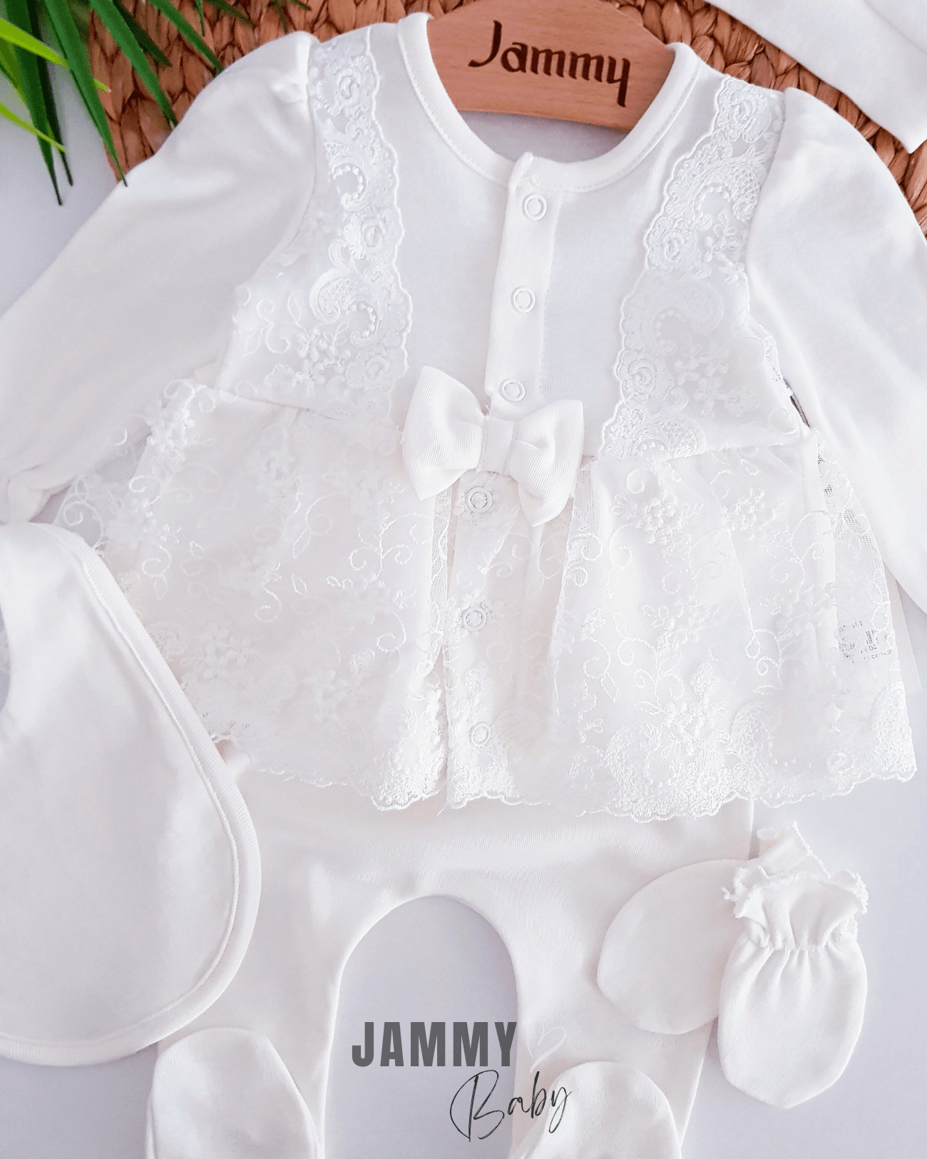 Bride Dantel Detaylı 5 Parça Yenidoğan Set-EKRU
