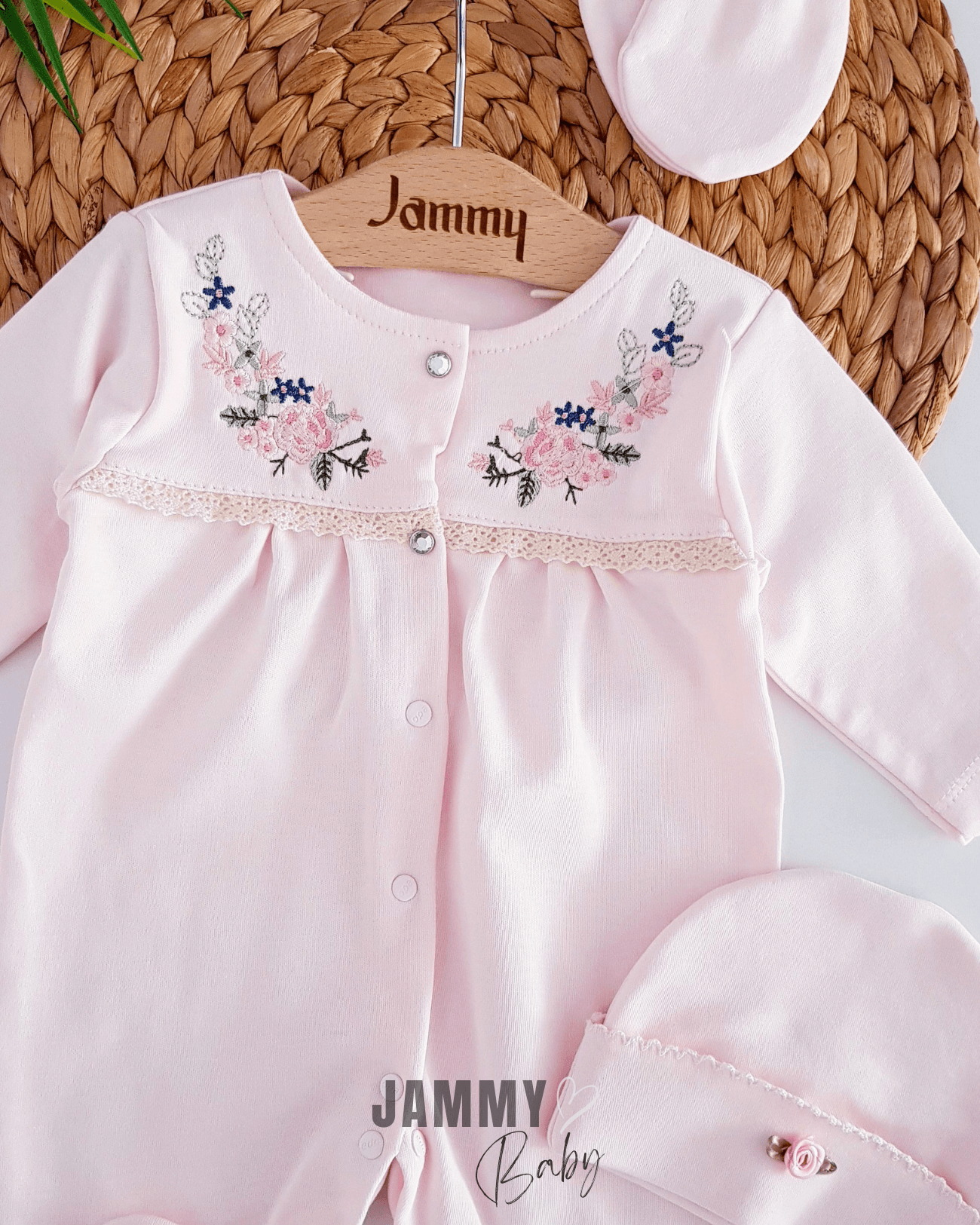 Çiçek Nakışlı Şapkalı Tulum Set-PEMBE
