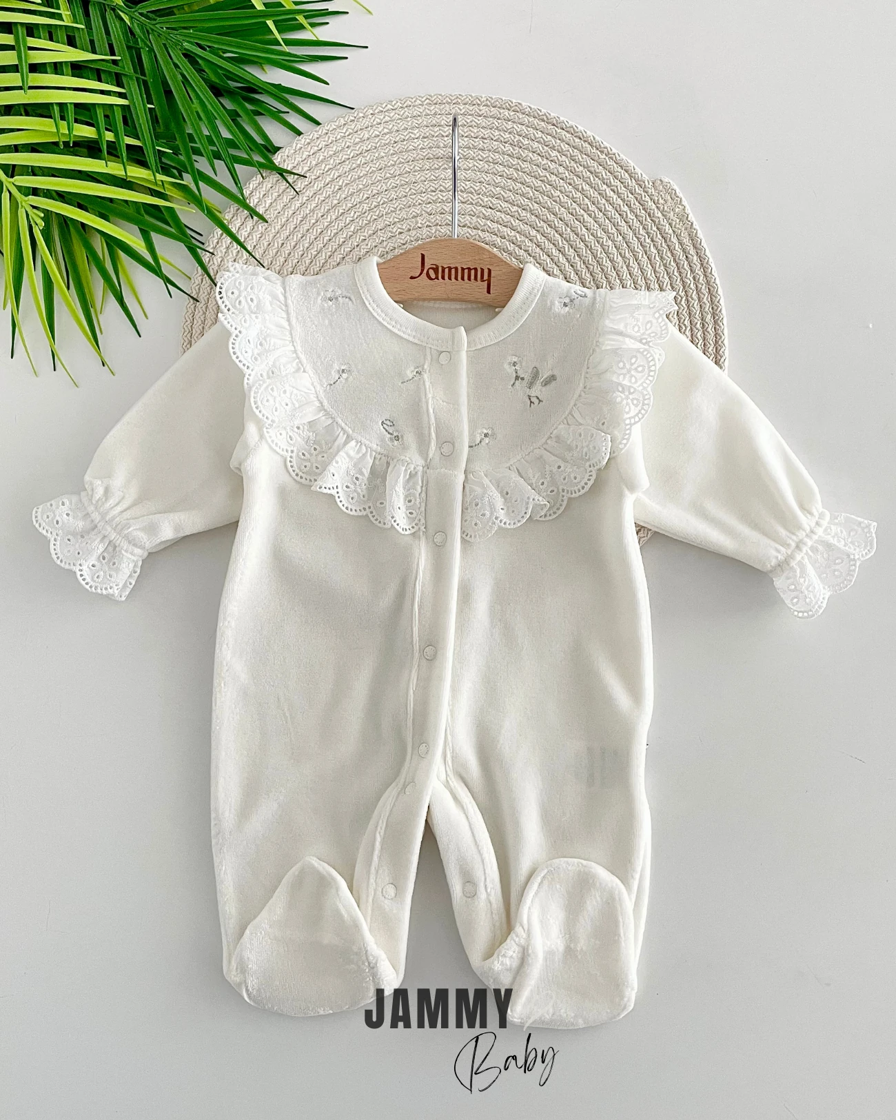 Dantel Robalı Kadife Tulum-EKRU