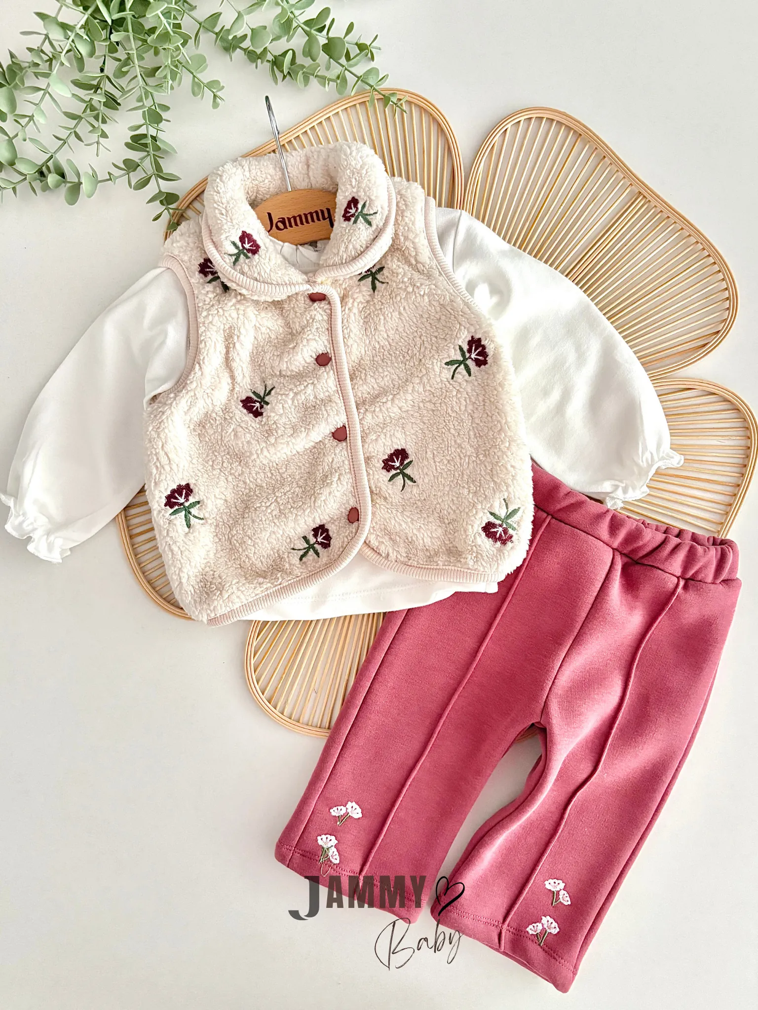 Flower Peluş Yelekli 3'lü Takım-AÇIK MÜRDÜM