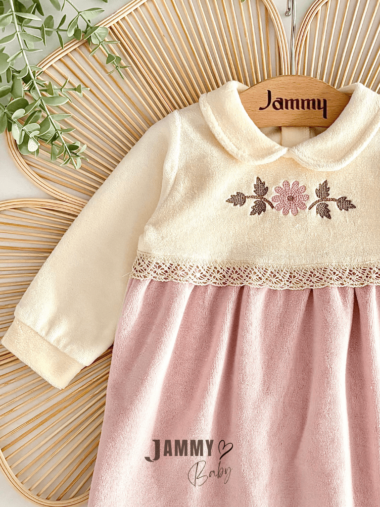 Lenka Çiçek Nakışlı Kadife Elbise-PUDRA