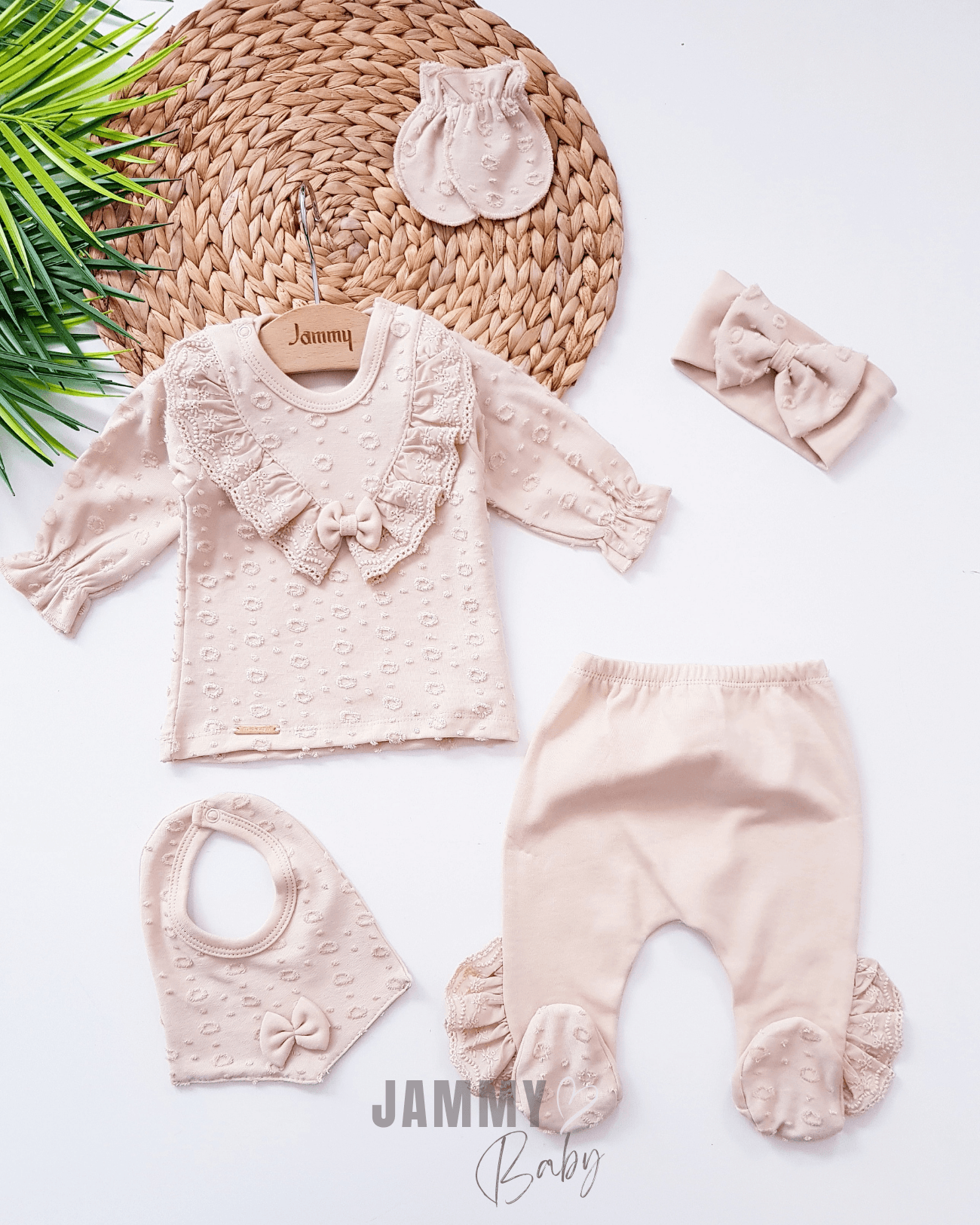 Wendy Vintage Dantelli 5 Parça Yenidoğan Set-BEJ