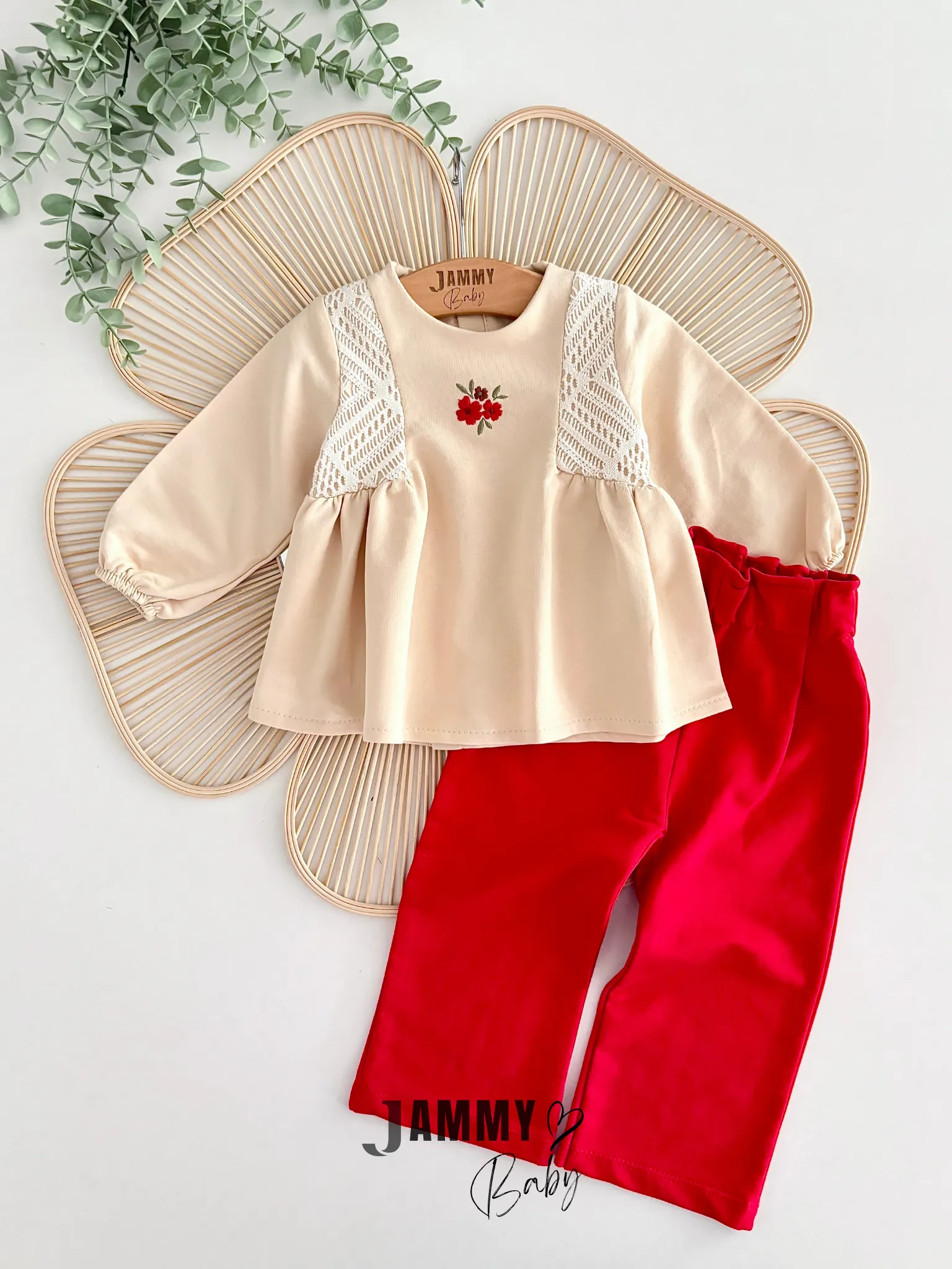 Çiçek Nakışlı Mevsimlik 2'li Takım - KIRMIZI