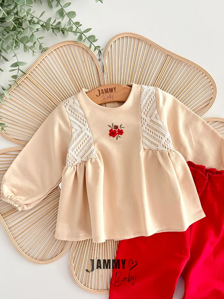 Çiçek Nakışlı Mevsimlik 2'li Takım - KIRMIZI