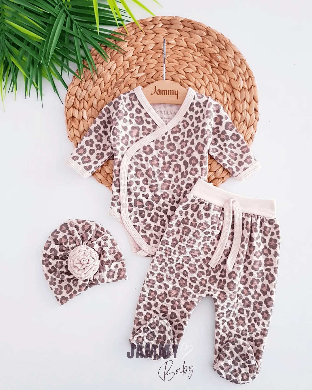 Marsilya Leopar Desen Bone Şapkalı Waffle 3'lü Takım