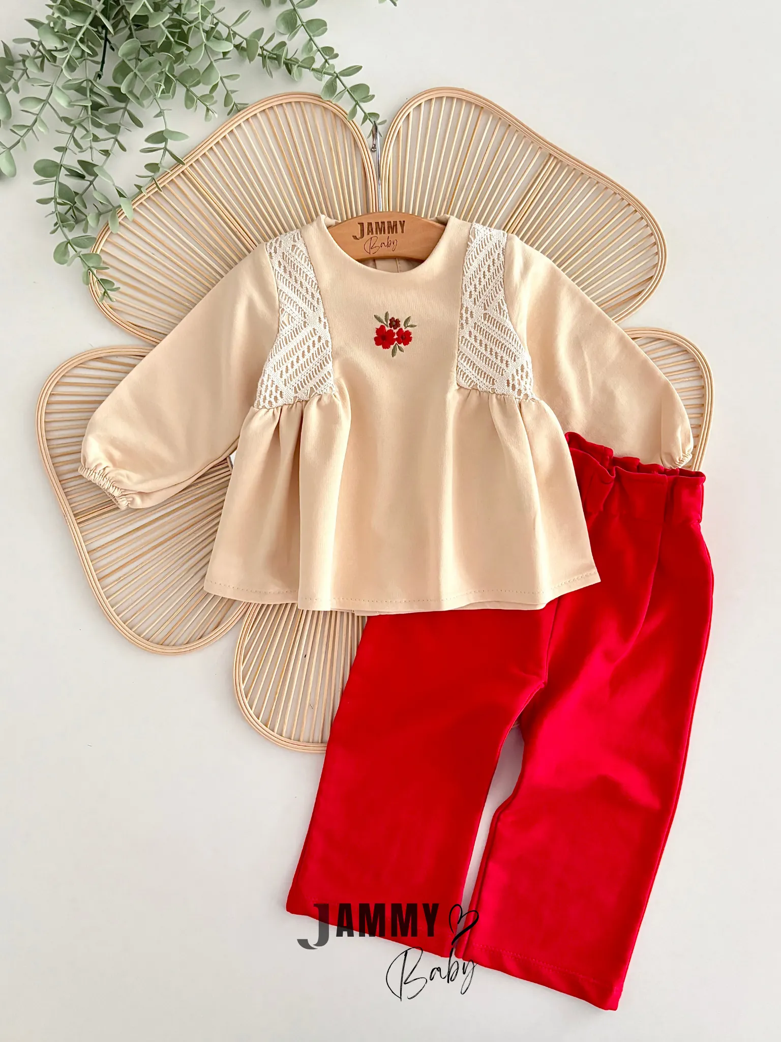 Çiçek Nakışlı Mevsimlik 2'li Takım - KIRMIZI