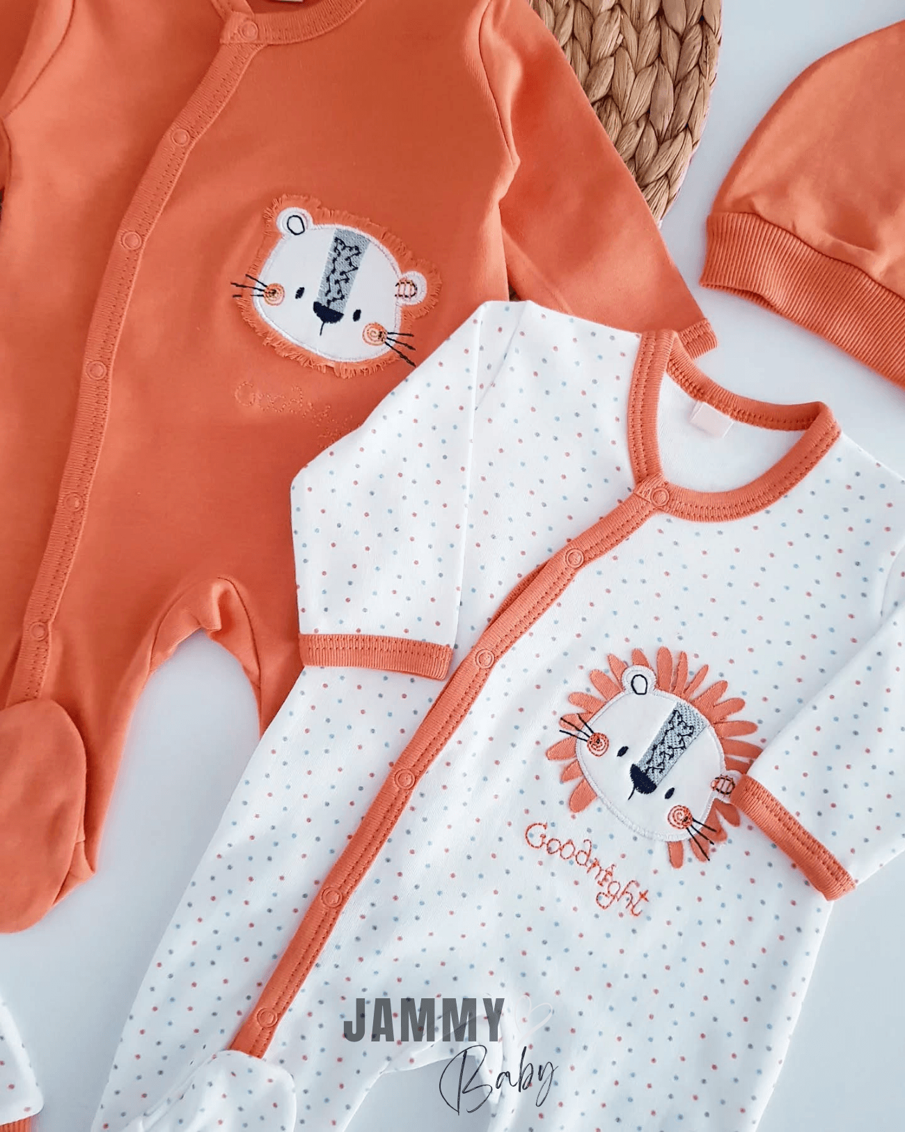 Aslanlı 2 Tulum / 2 Şapka Set-TURUNCU