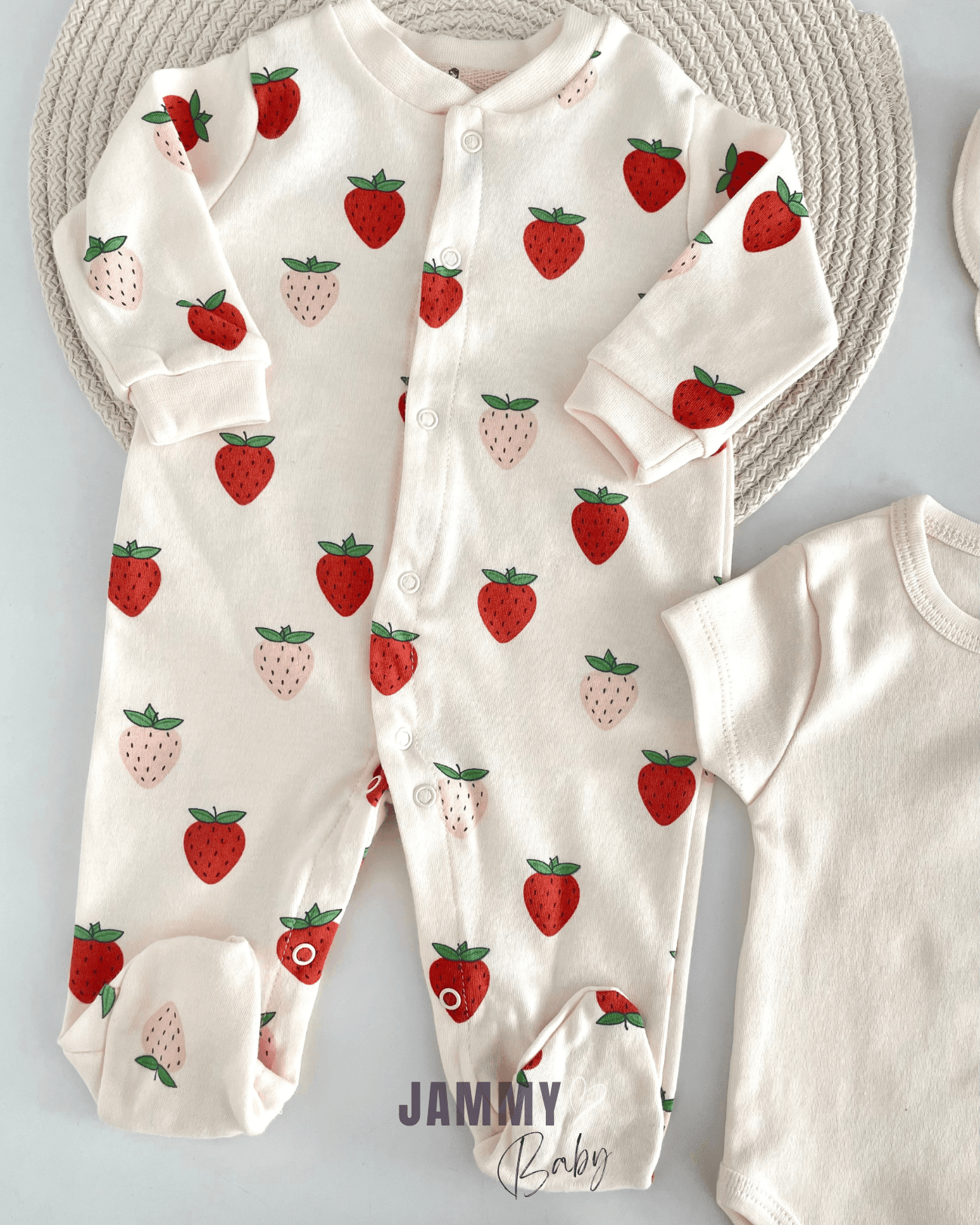 Strawberry 10 Parça Yenidoğan Set-KEMİK