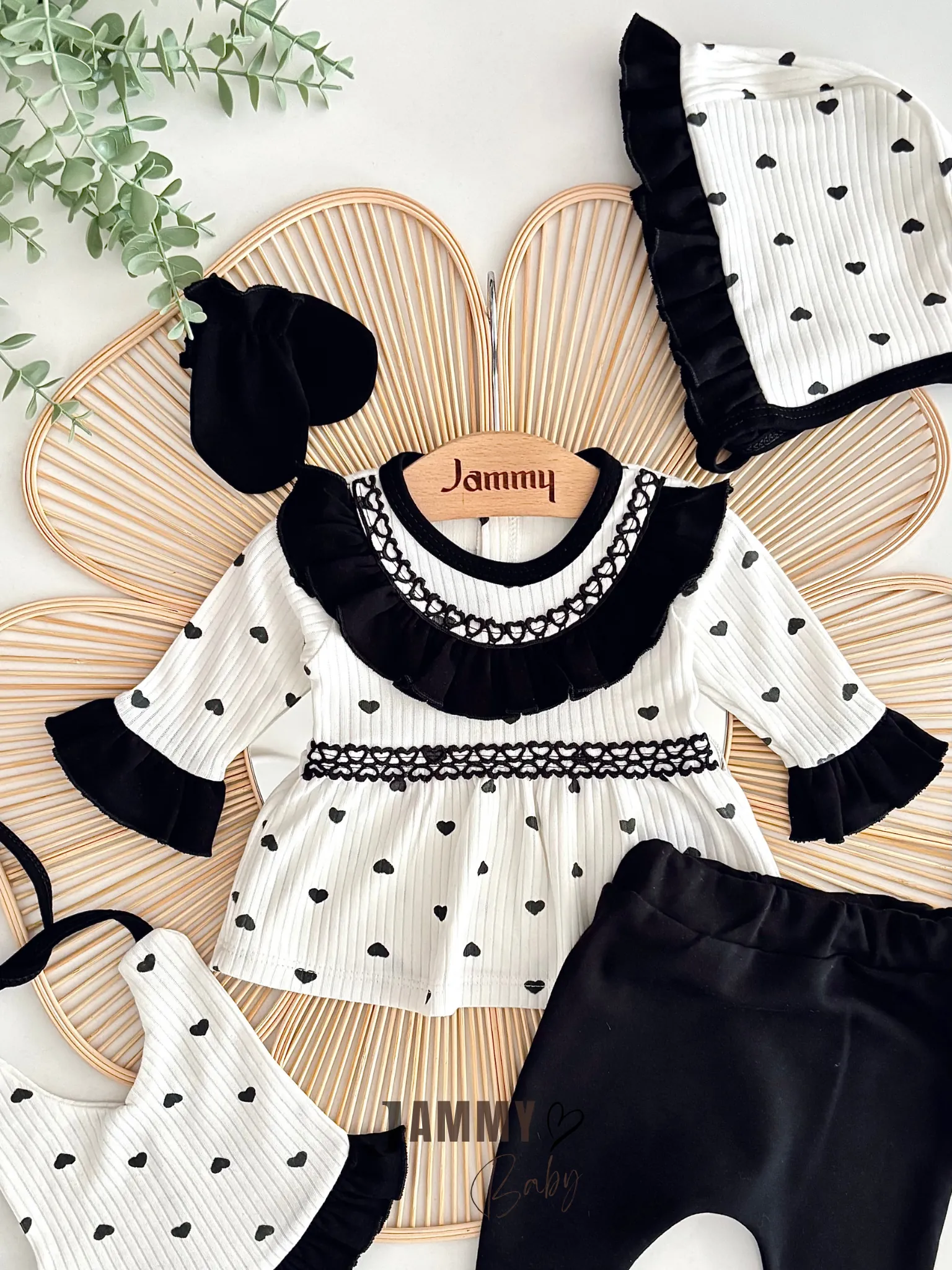 Minik Kalpler 5 Parça Yenidoğan Set-SİYAH