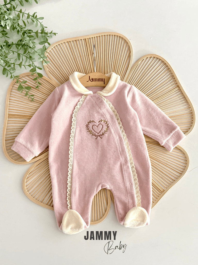Jolia Kalp Nakışlı Kadife Tulum-SOFT LİLA