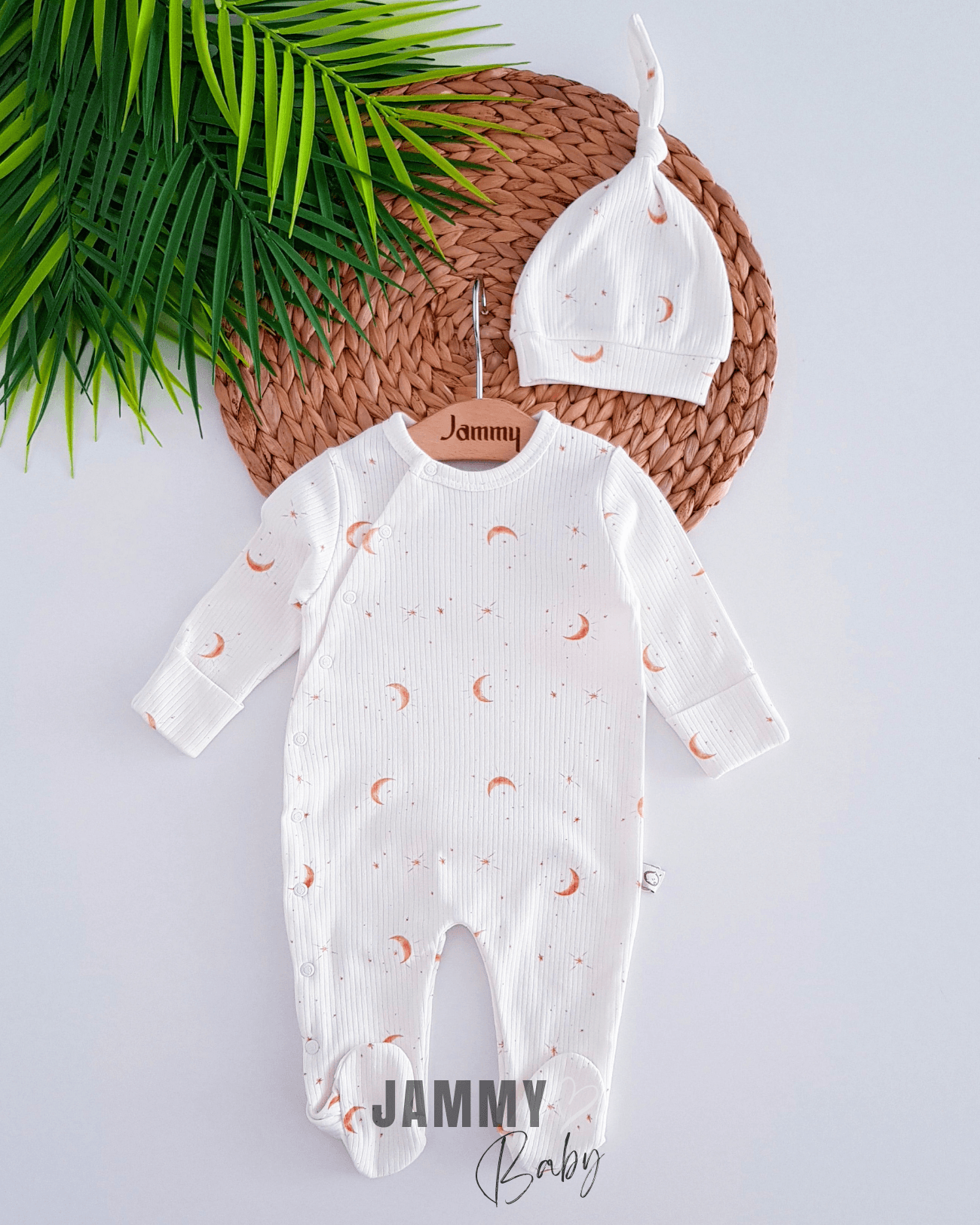 Moon Star Kendinden Eldivenli Kaşkorse Şapkalı Tulum Set-BEYAZ