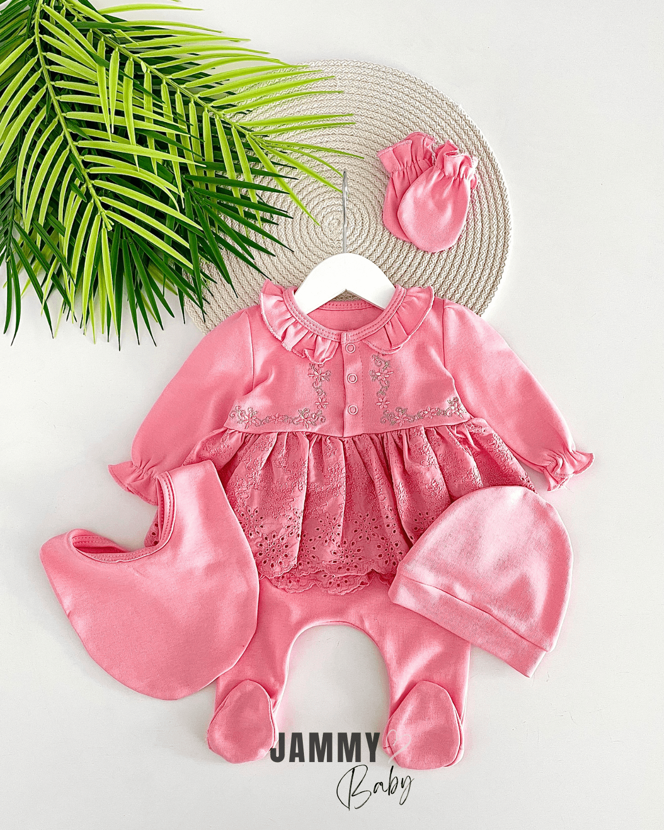 Bella Güpür Detaylı 5 Parça Yenidoğan Set-PEMBE