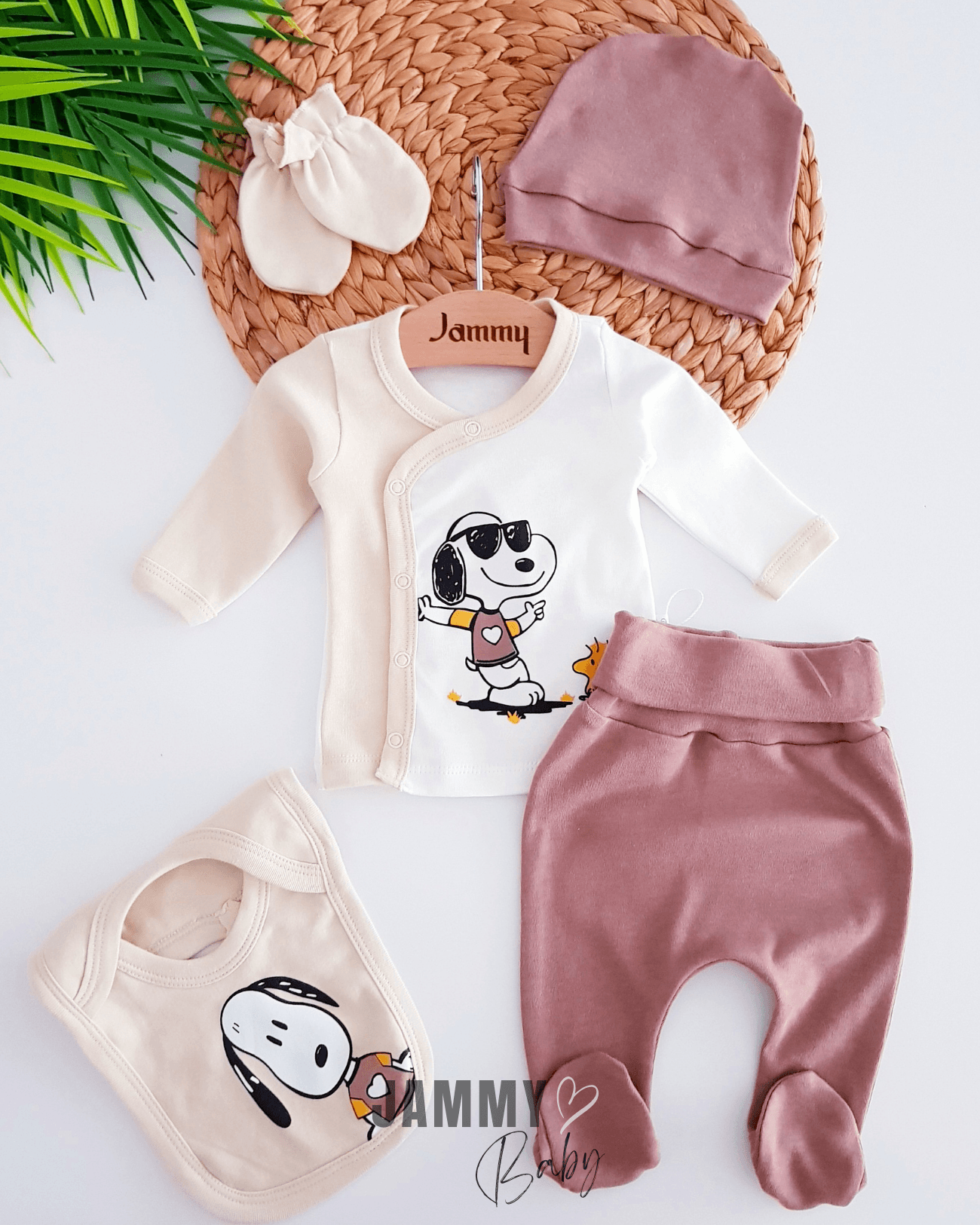 Snoopy 5 Parça Yenidoğan Set-KAHVERENGİ