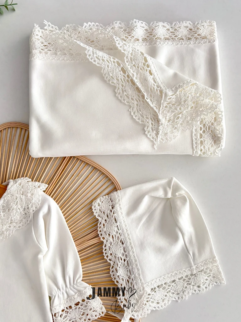 Elisa Dantel Detay Laura Şapkalı Tulum / Battaniye Set-EKRU