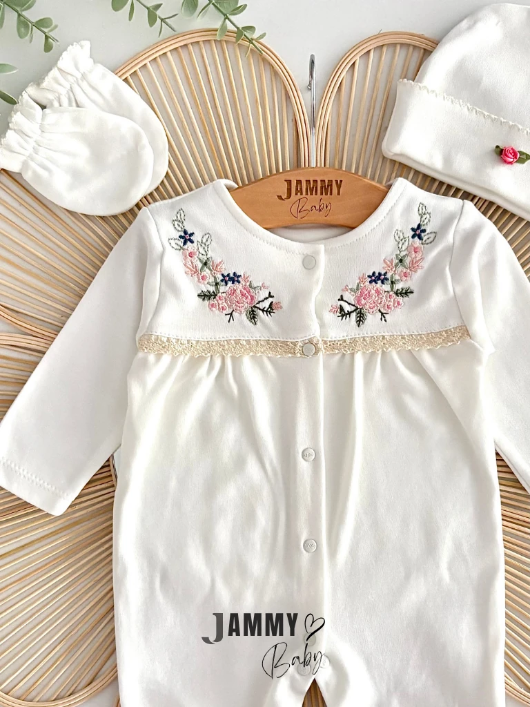 Çiçek Nakışlı Şapkalı Tulum Set-EKRU