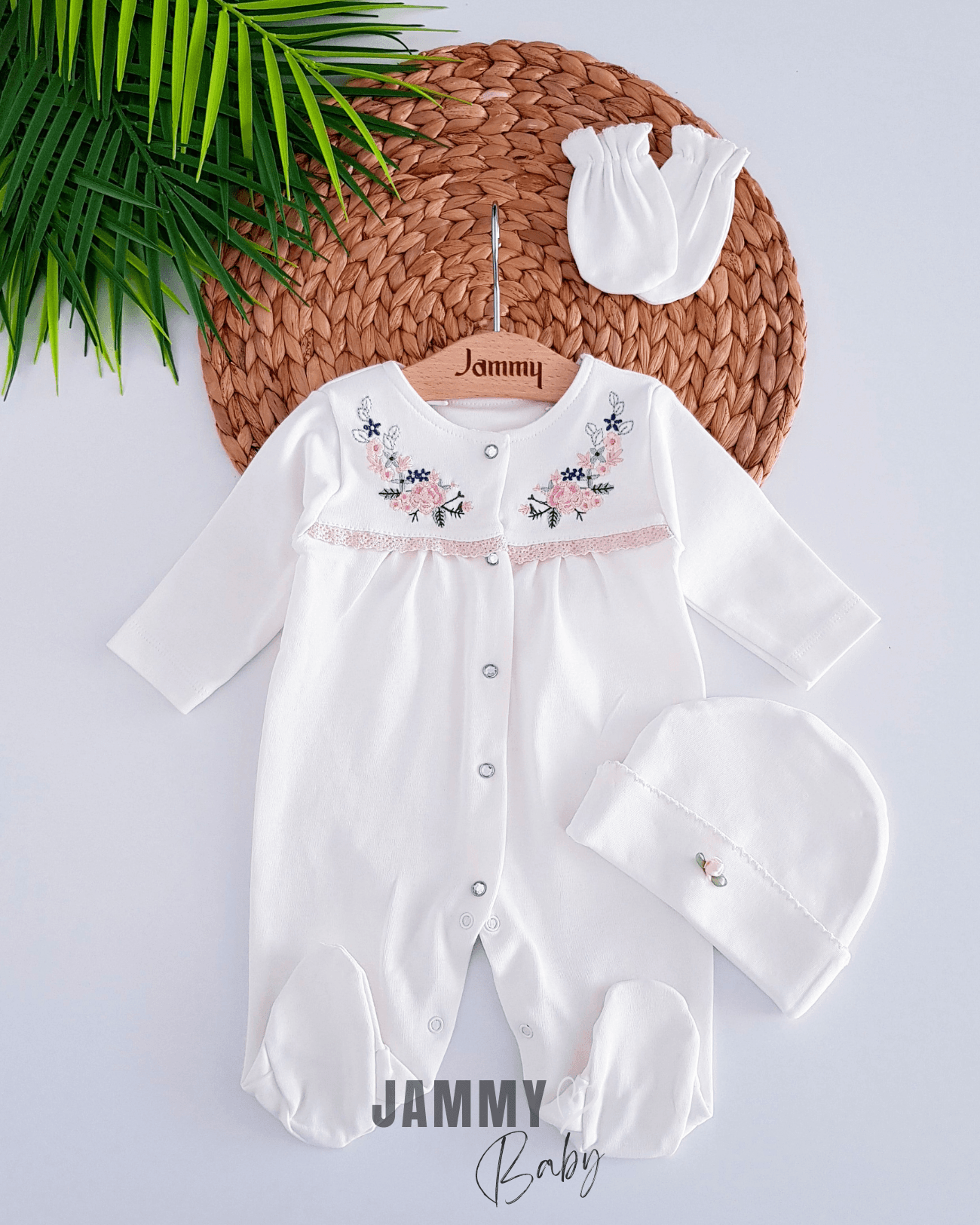 Çiçek Nakışlı Şapkalı Tulum Set-EKRU