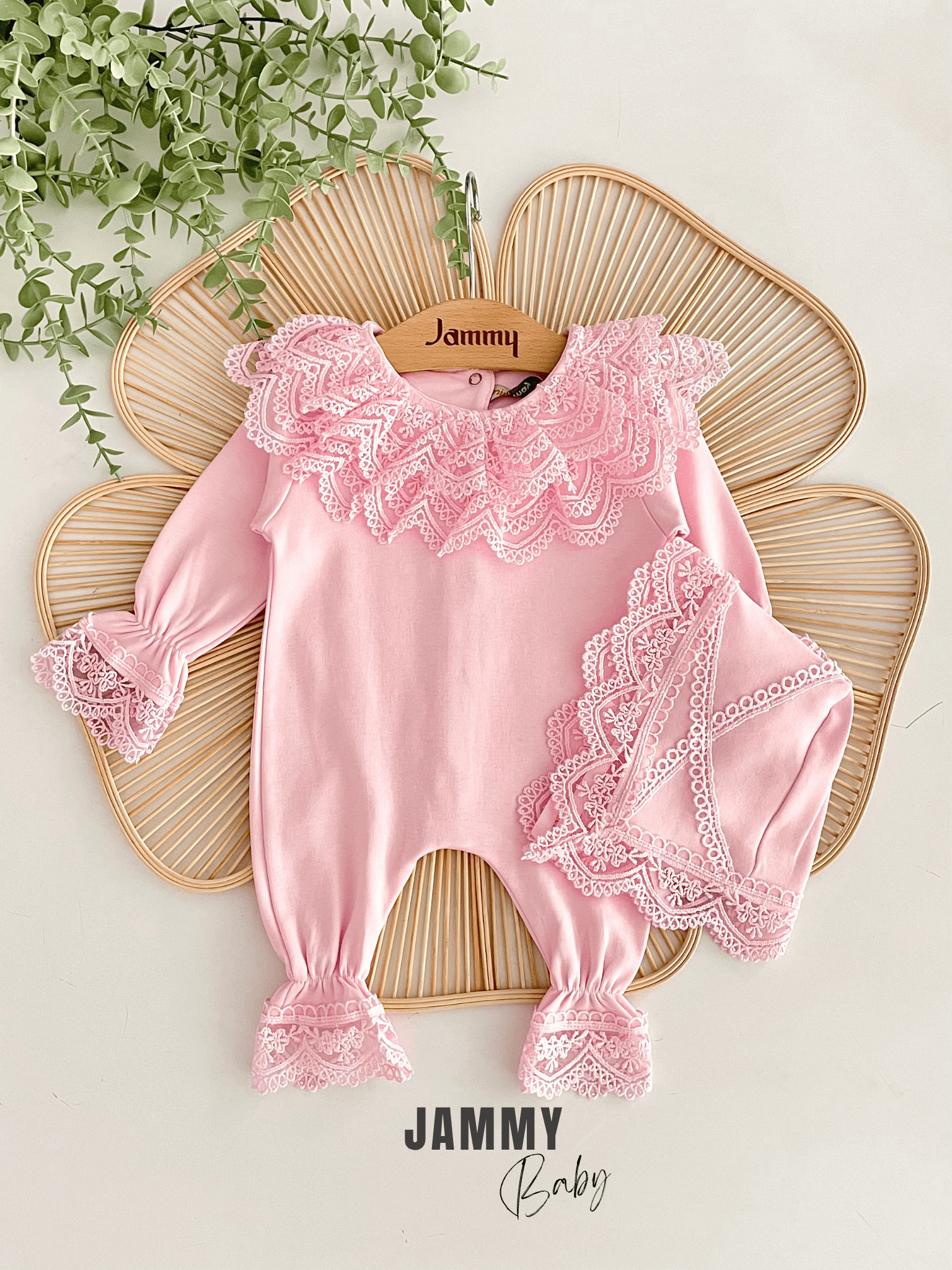 Carmen Güpür Dantel Laura Şapkalı Tulum Set-PEMBE